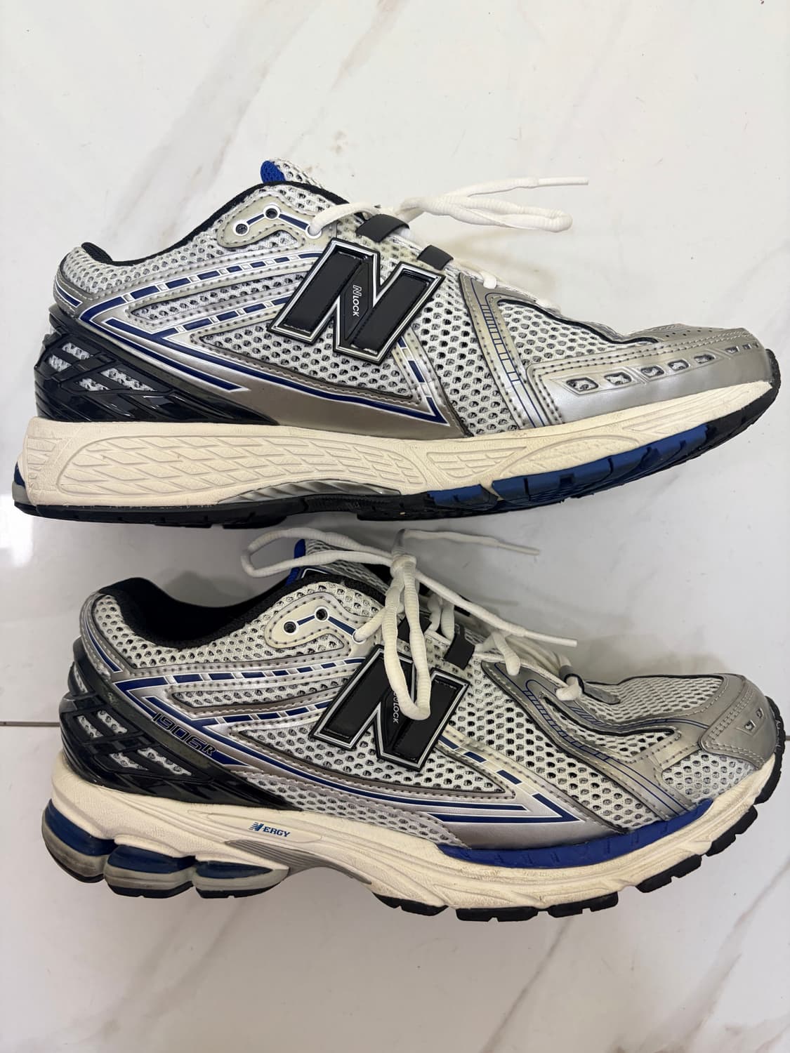 뉴발란스 1906 실버메탈릭 270 상품이미지3