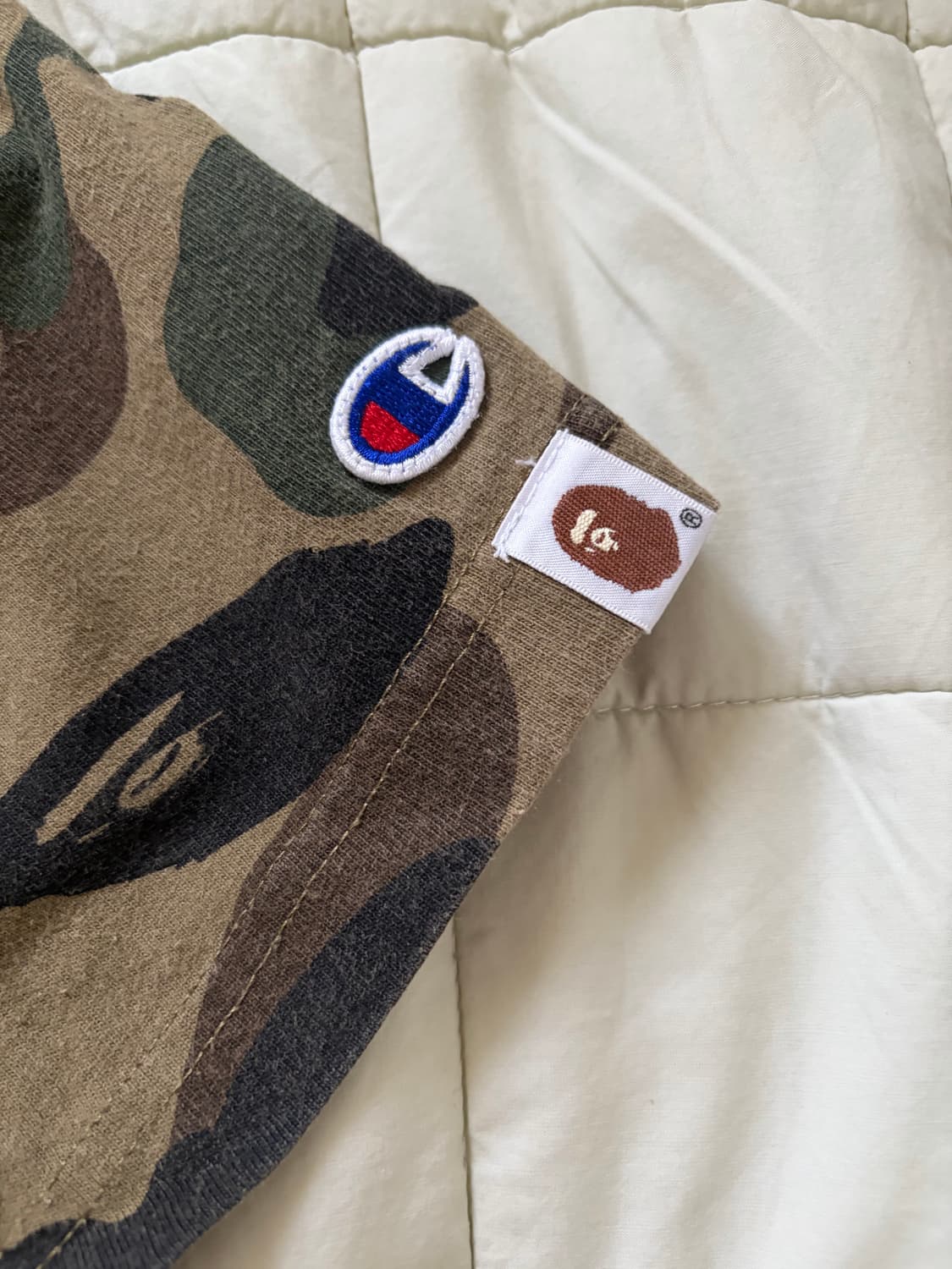 베이프 챔피온 콜라보 카모 반팔 M 상품이미지2