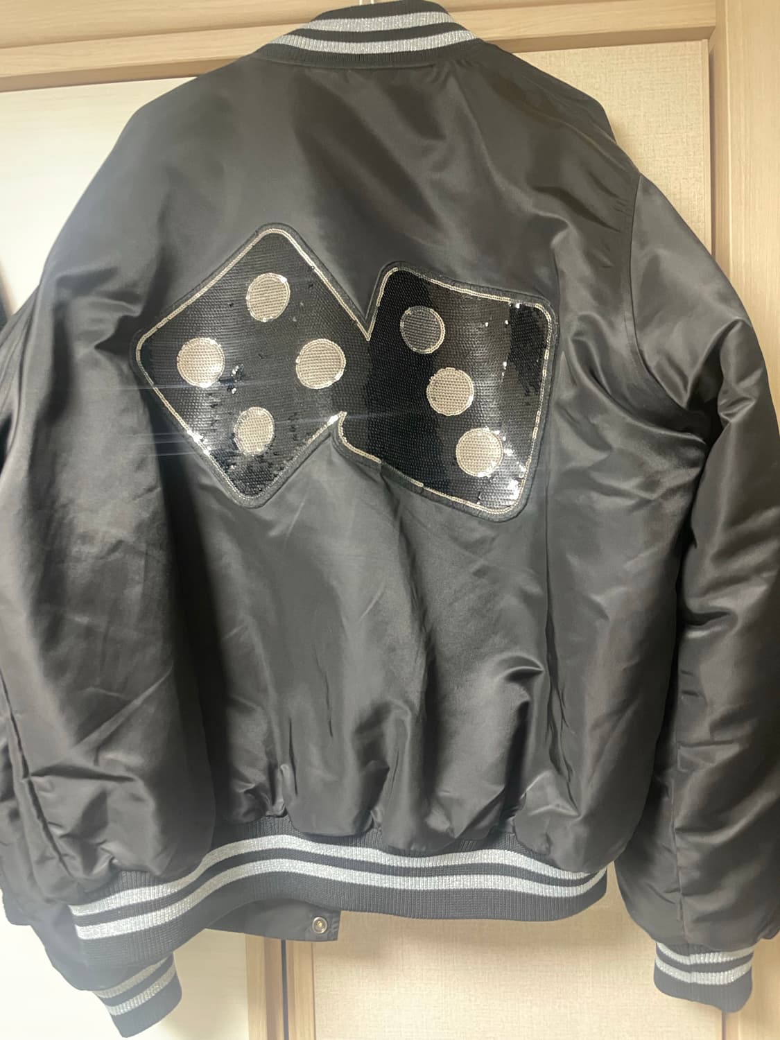 스투시 시퀸 사틴 자켓 블랙 L 상품이미지2