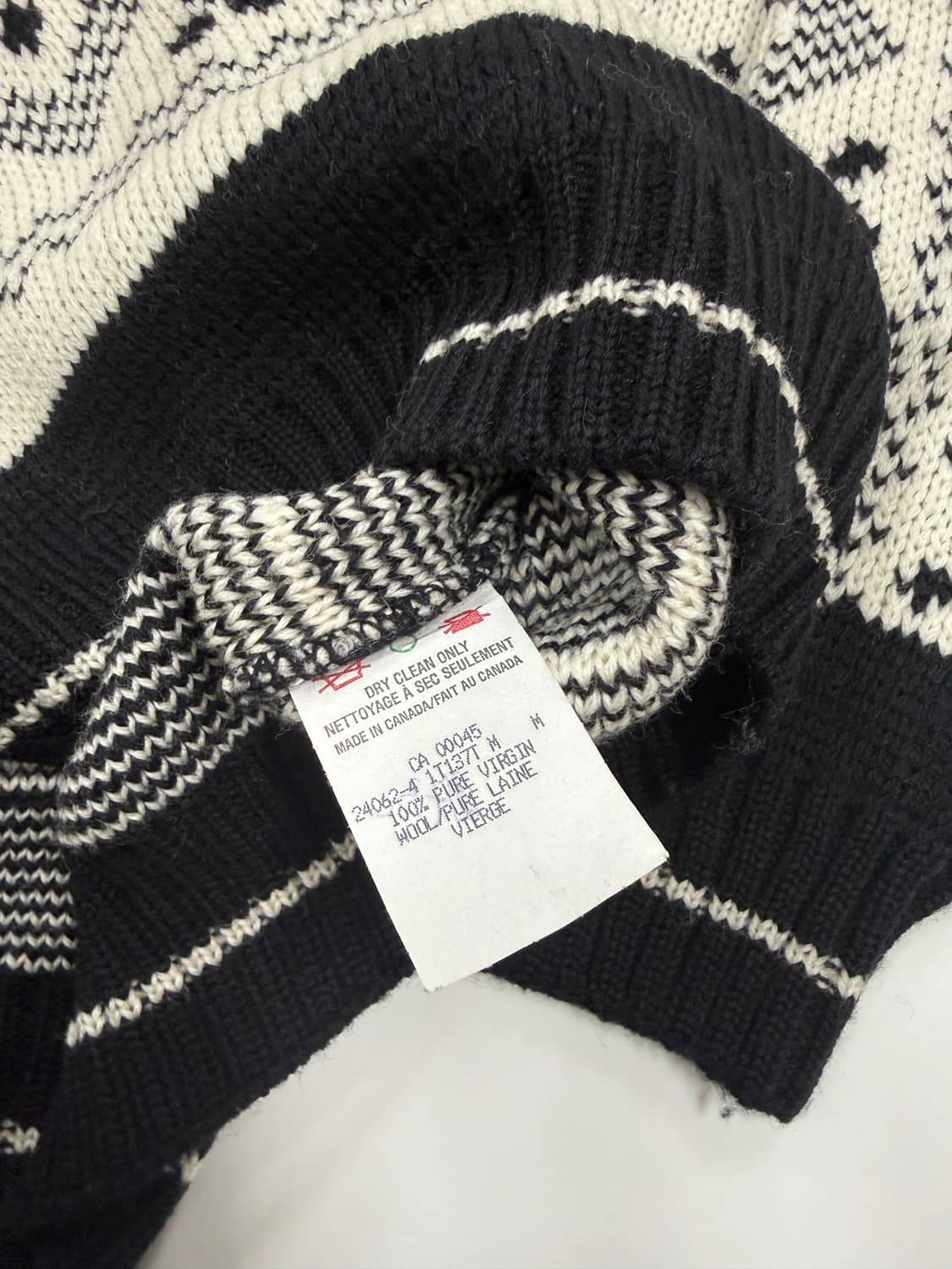 TUNDRA 캐나다 버진 울 니트 스웨터 상품이미지2