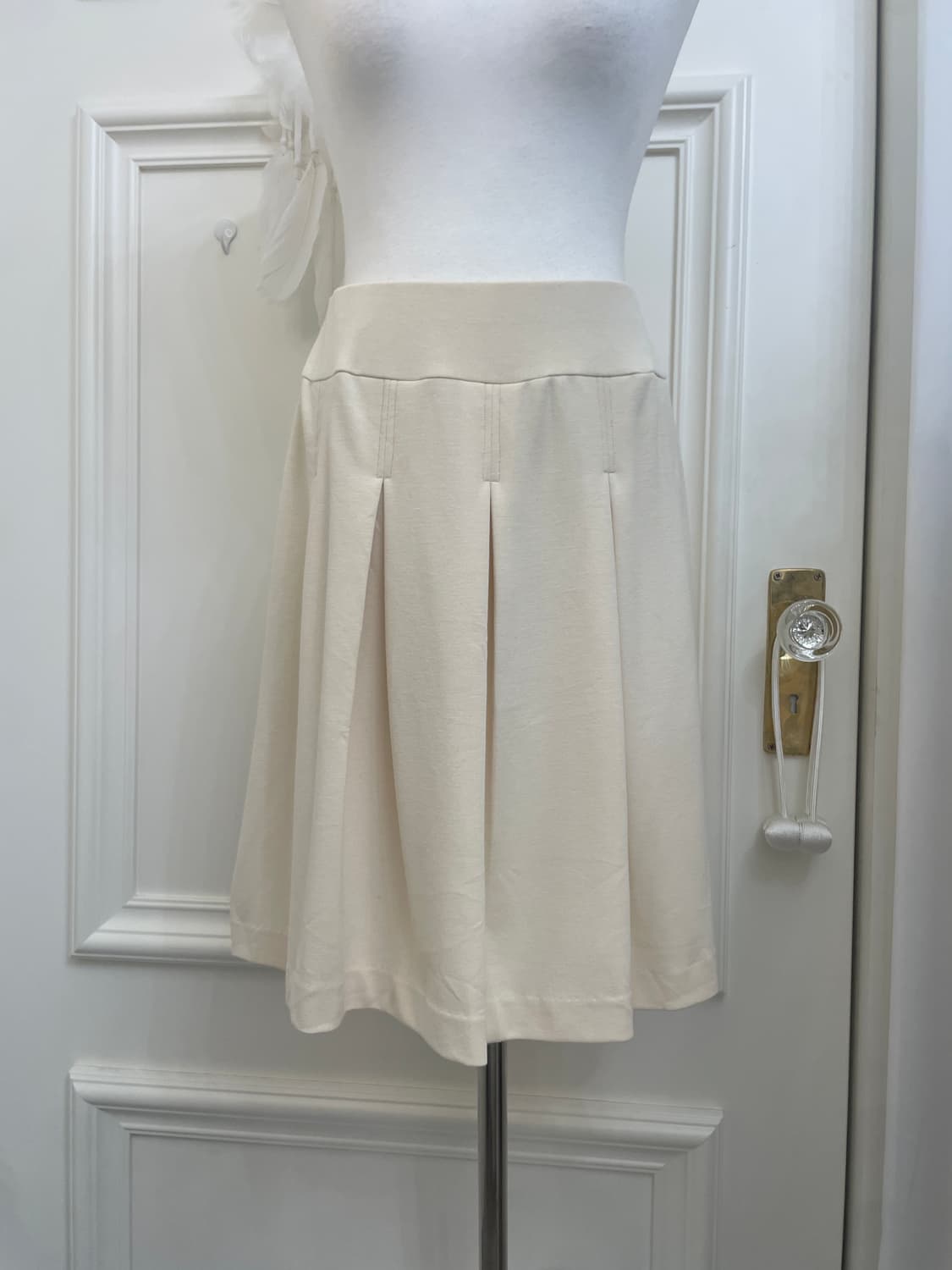 cream pleats cotton midi skirt(size-M) 상품이미지5