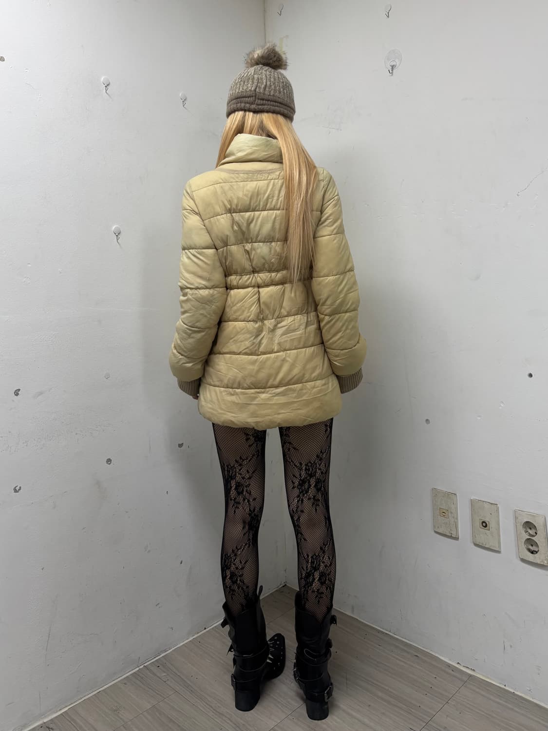 Big Button Warmer Detail Ivory Padding 상품이미지4