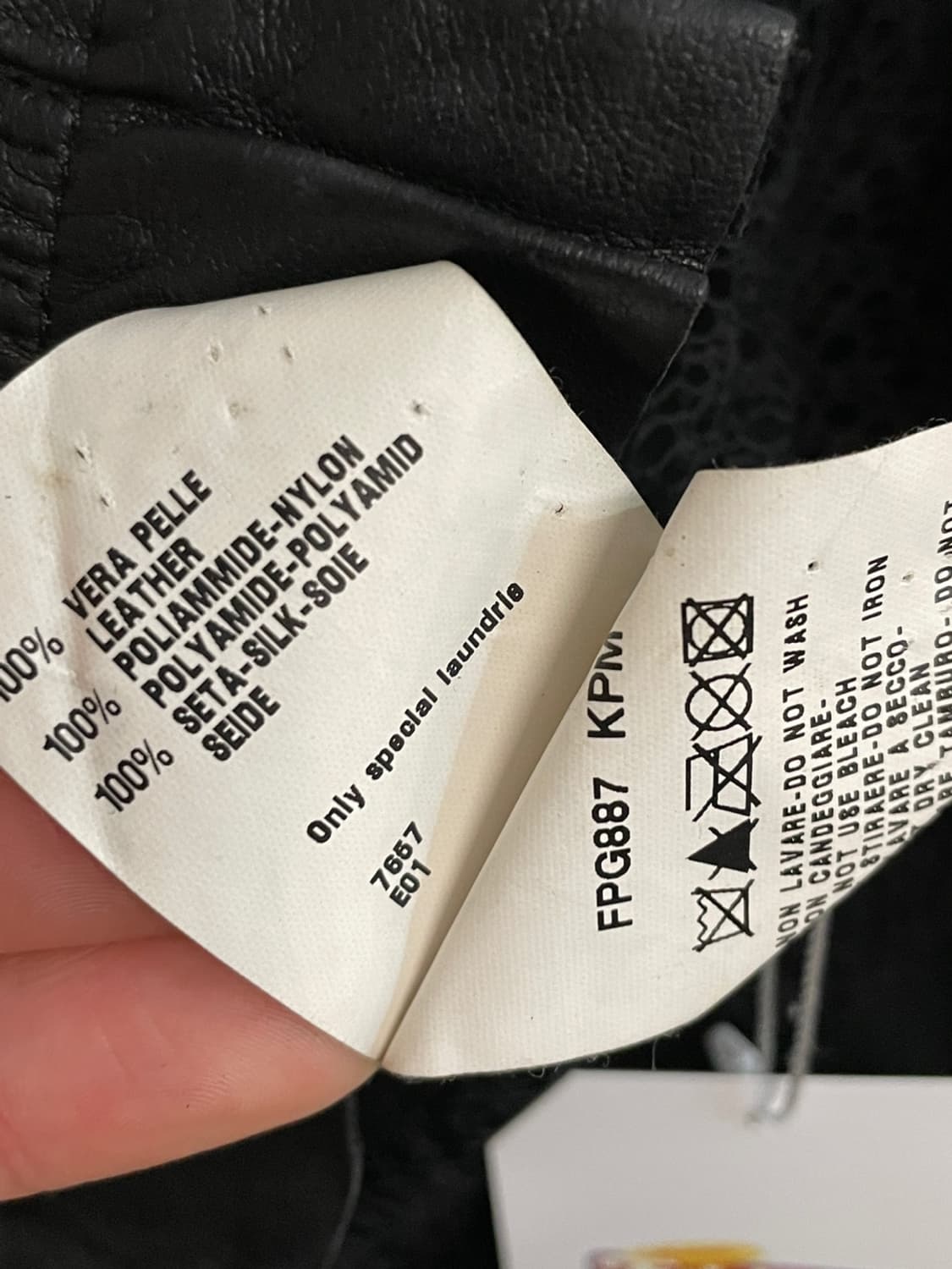 펜디 레더 자켓  상품이미지10