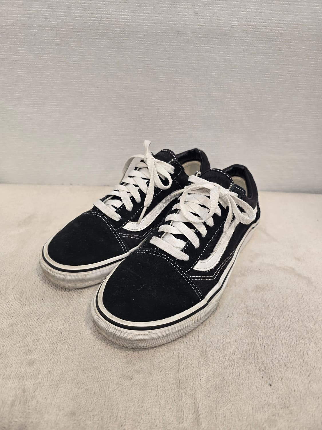 반스 올드스쿨 블랙 스웨이드 스니커즈 240 상품이미지1