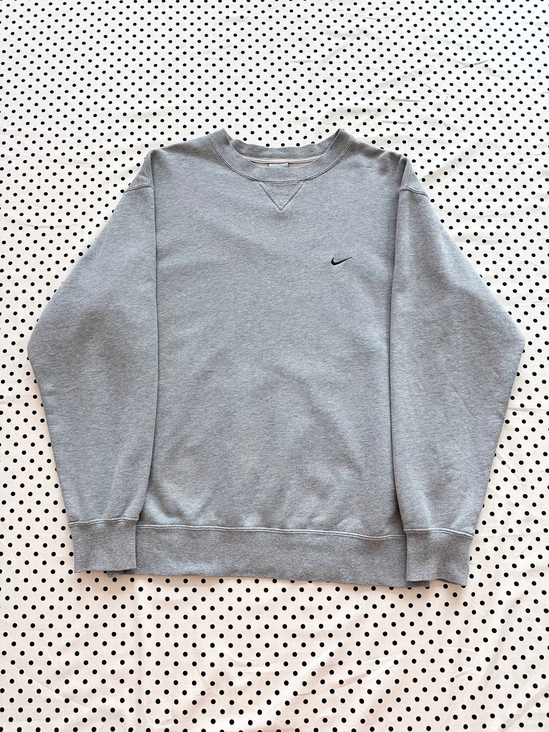 나이키 00's 스우시 스웻셔츠 맨투맨 그레이 상품이미지2