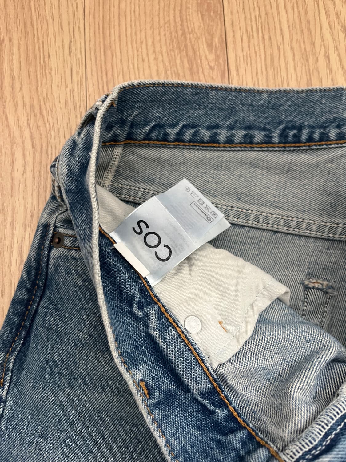 코스 칼럼 column 스트레이트 레그 진 (라이트 블루 27사이즈) 상품이미지6