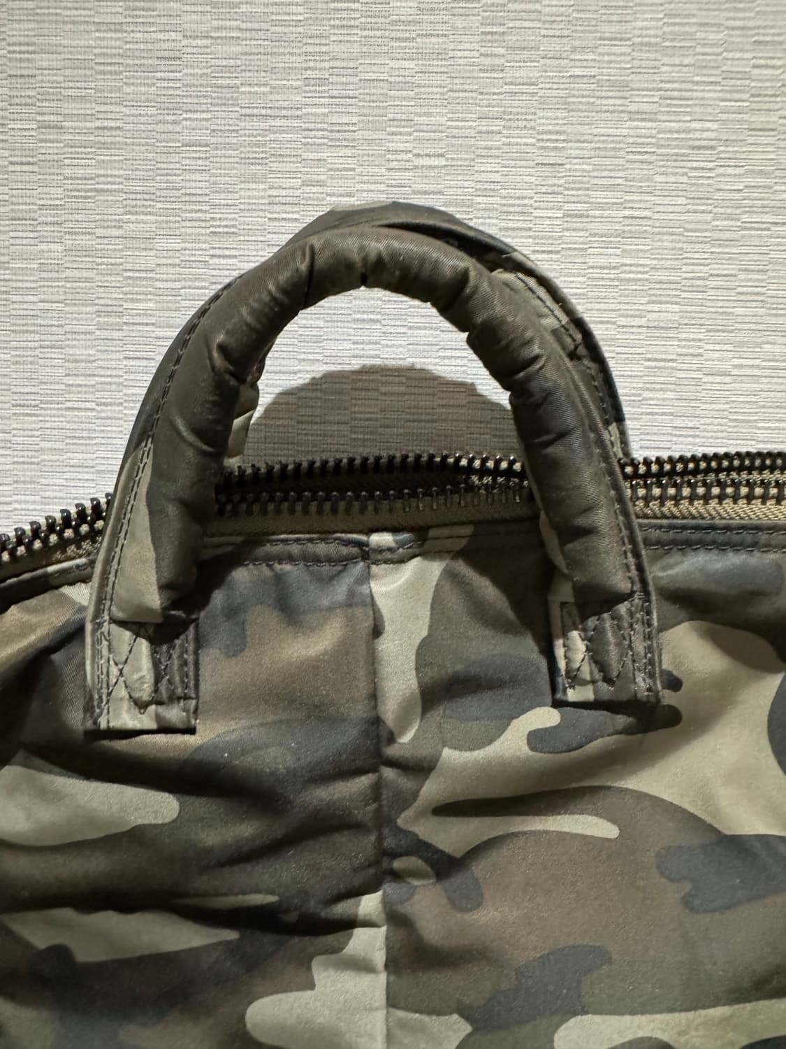 포터 x 화이트 마운티니어링 헬멧백입니다.  상품이미지8