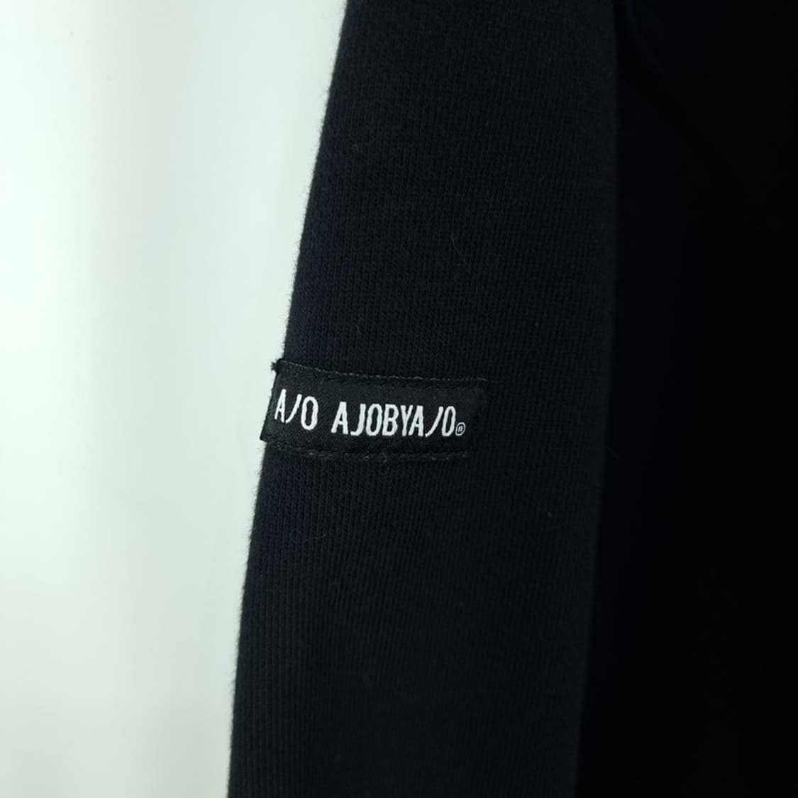 [아조바이아조] 빅로고 그래픽 오버핏 크롭 맨투맨 블랙 M19465 상품이미지6