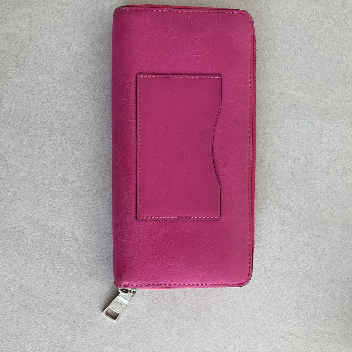 코치 핫핑크 장지갑 상품이미지3