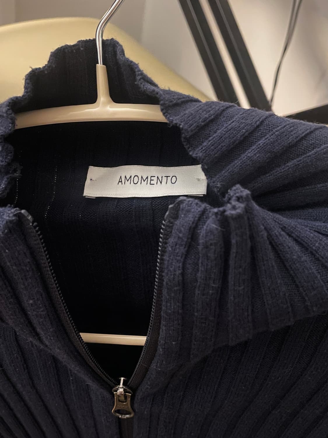 아모멘토 하이넥 투웨이 집업 가디건 상품이미지4