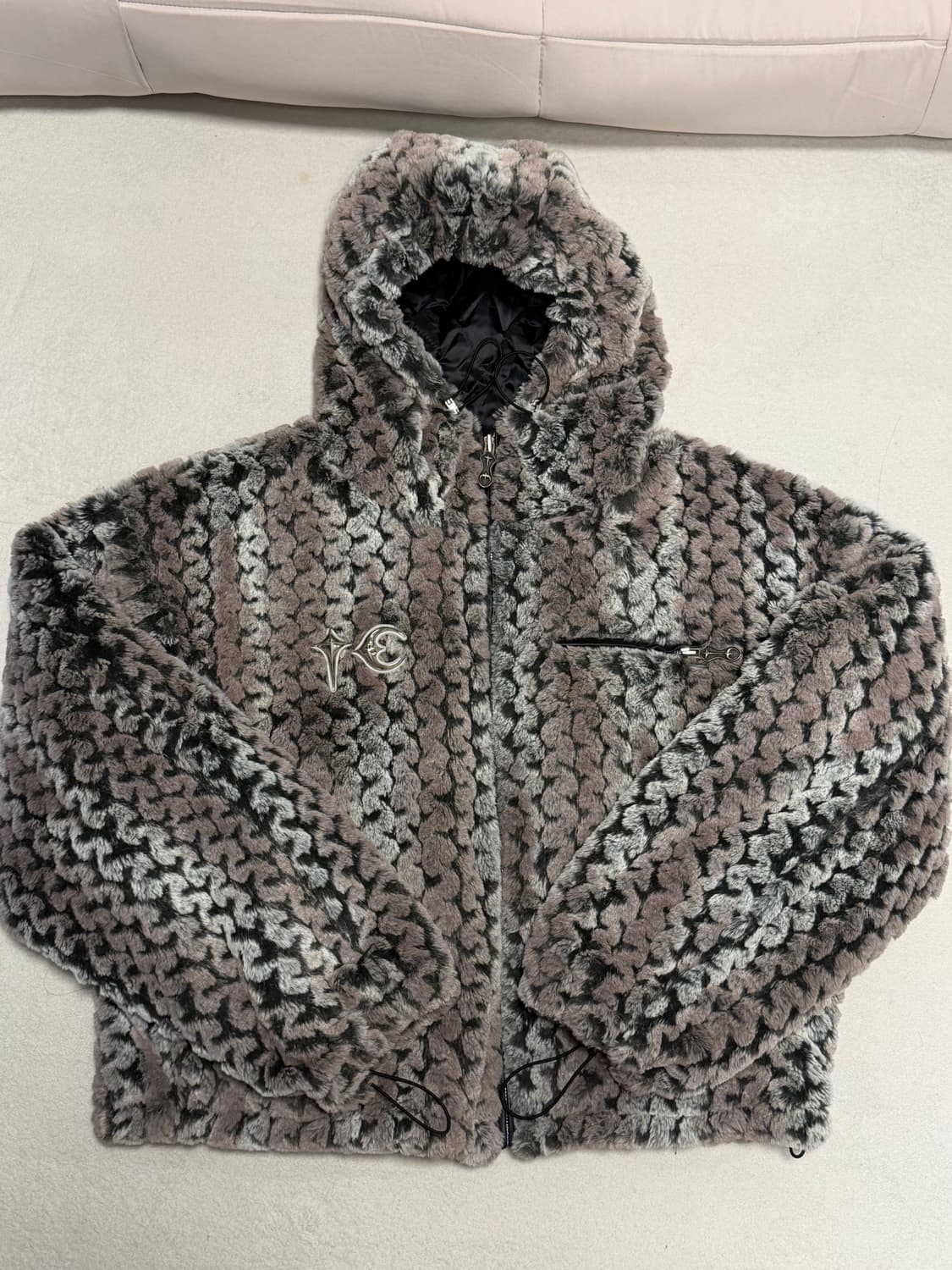 떠그클럽 TC 레더 웨이브 퍼자켓 아이보리 상품이미지1