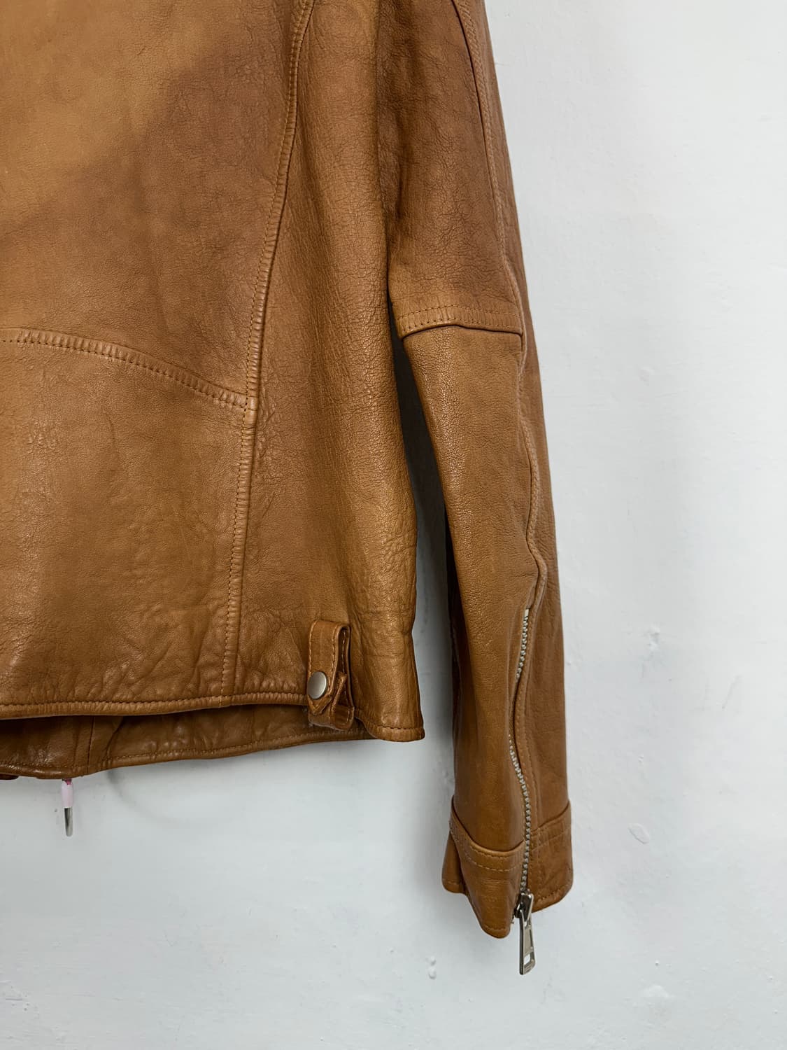 Multi-Zip Detail Lambskin Leather Jacket 상품이미지7
