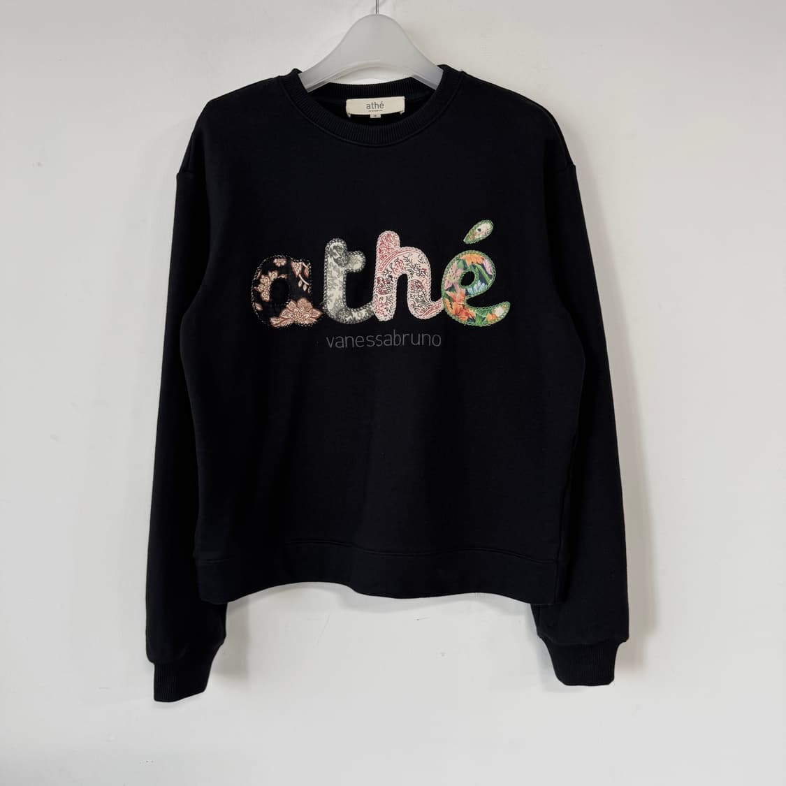 바네사브루노 아떼 패치워크 로고 맨투맨 상품이미지1