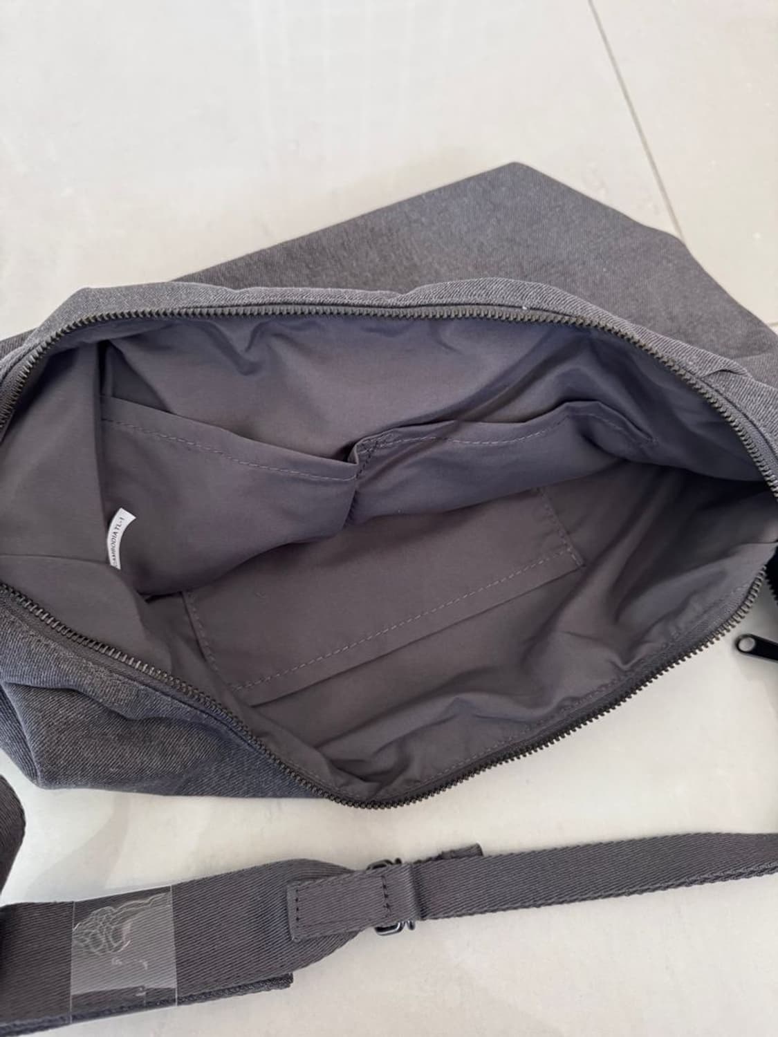 DENIM CLOTH BODY BAG 데님 천 바디백 상품이미지5