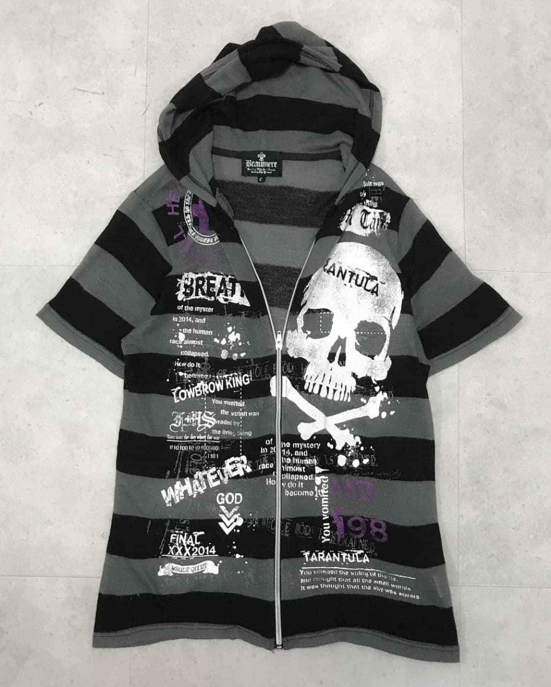 펑크 스컬 포인트 반팔 후드집업 상품이미지1