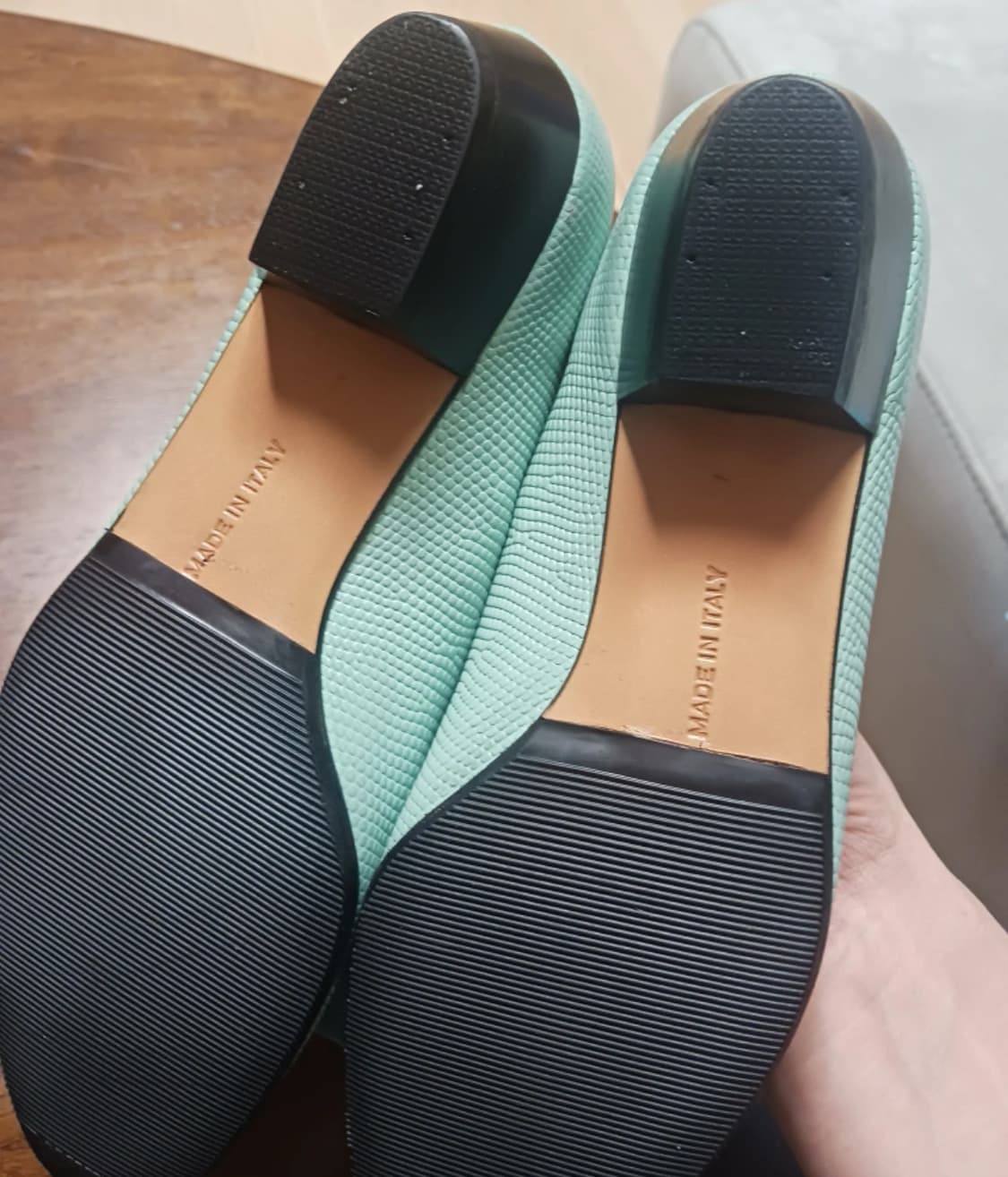 페레가모 y2k 민트 바라보우 펌프스힐 상품이미지4