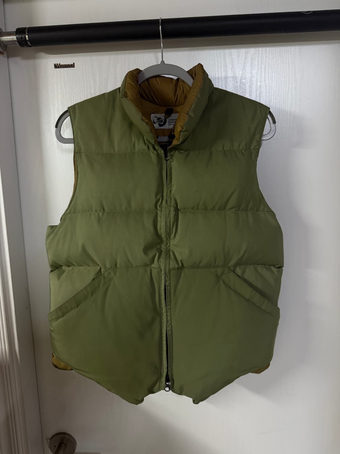 크레센트다운웍스 베스트 L 상품이미지1