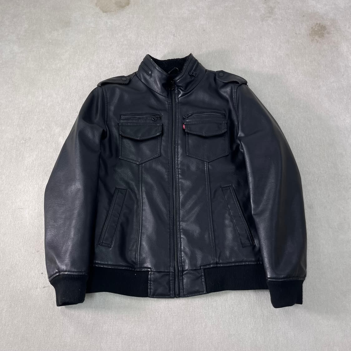 100 리바이스 셰르파 레더 봄버 자켓 상품이미지1