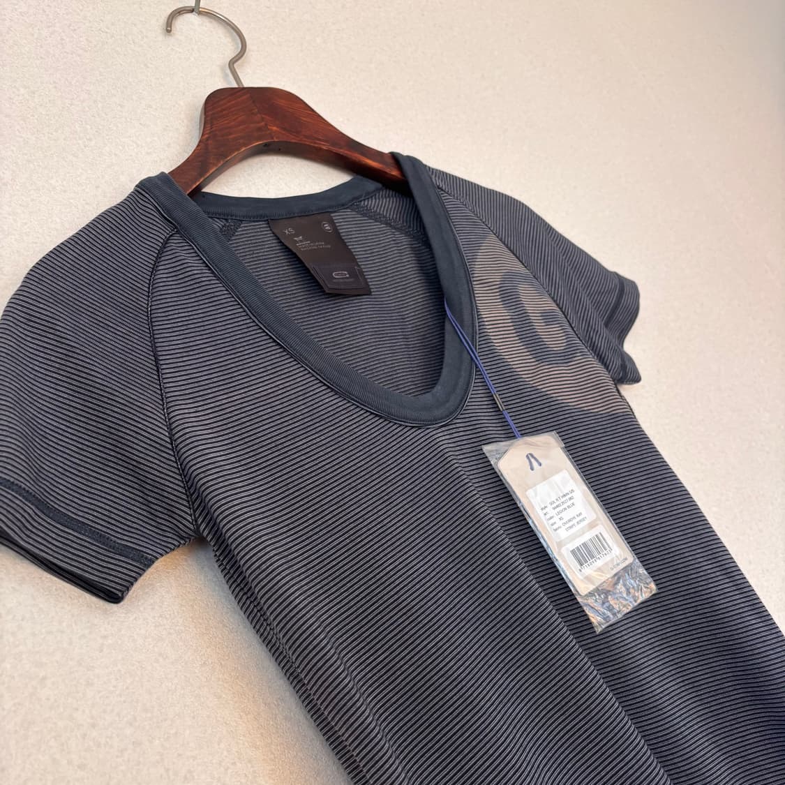 새제품 지스타 RAW 반팔 티셔츠 XS 입체 절개 일레귤러 다잉 상품이미지3