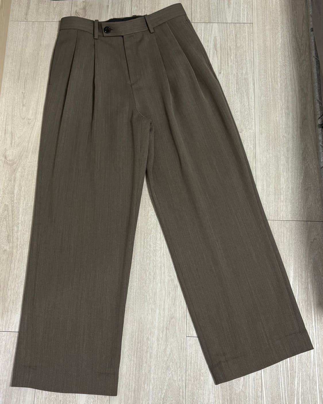 [30]토니웩 라이트 울 플리츠 와이드 트라우저 베이지 토프 상품이미지5