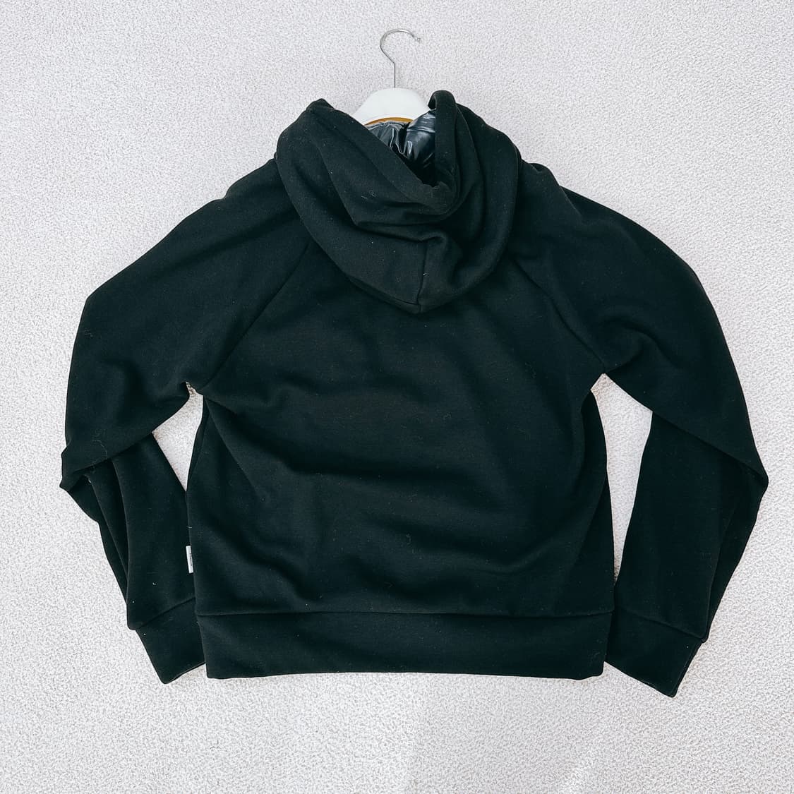 몽클레어 그레노블 남성 네이비 풀오버 후드 80% 상품이미지2