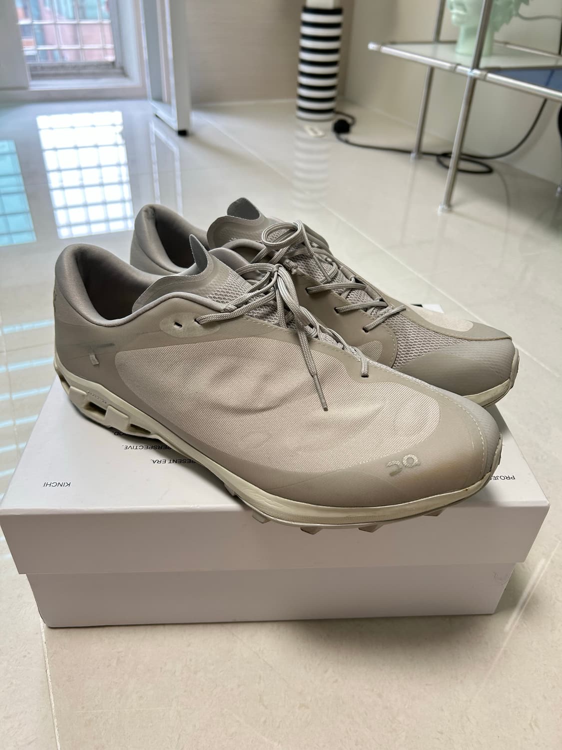 온러닝 파프 클라우드벤쳐 아이스문 295 상품이미지2