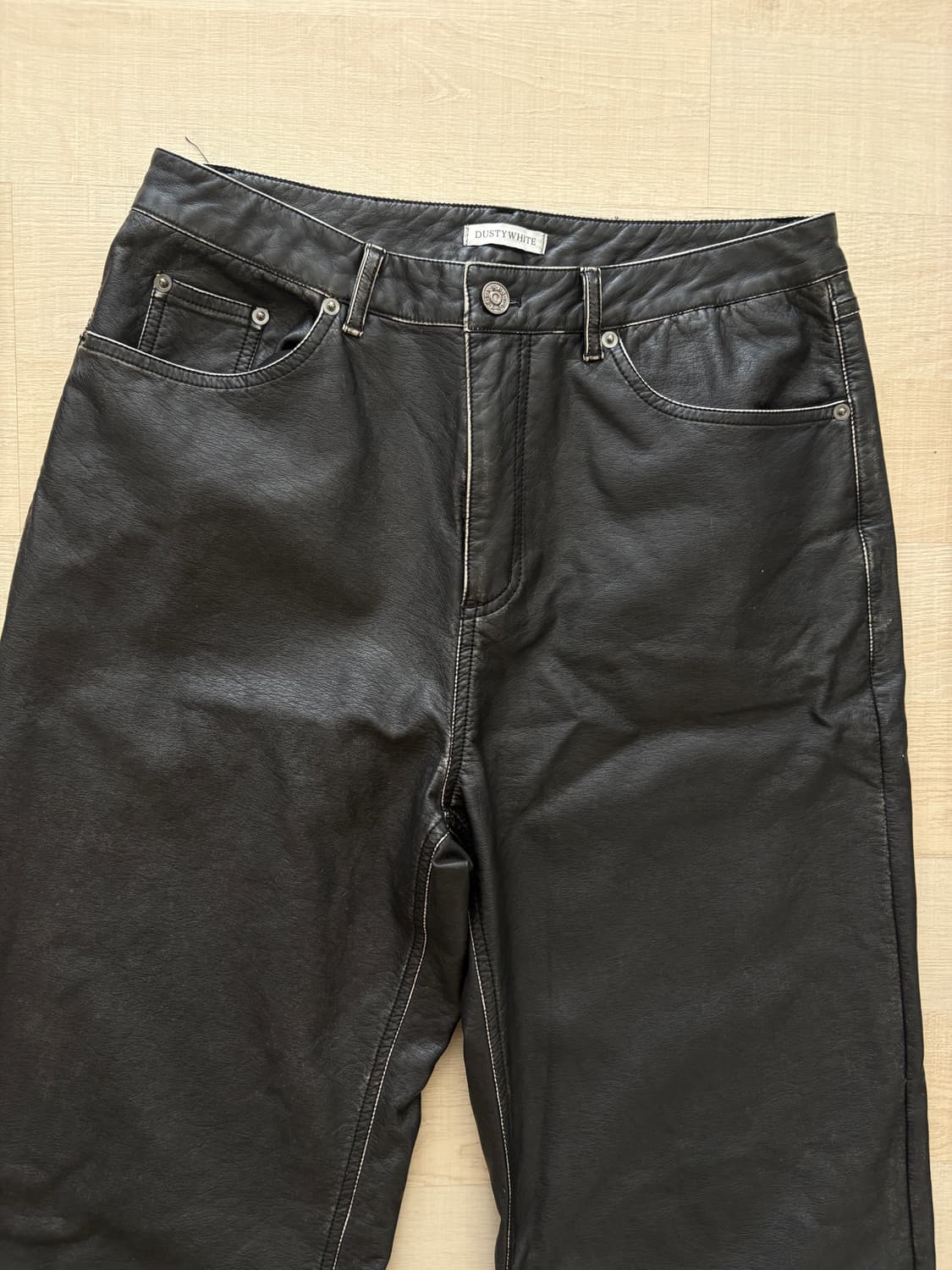 더스티화이트 레더 팬츠 s 상품이미지5
