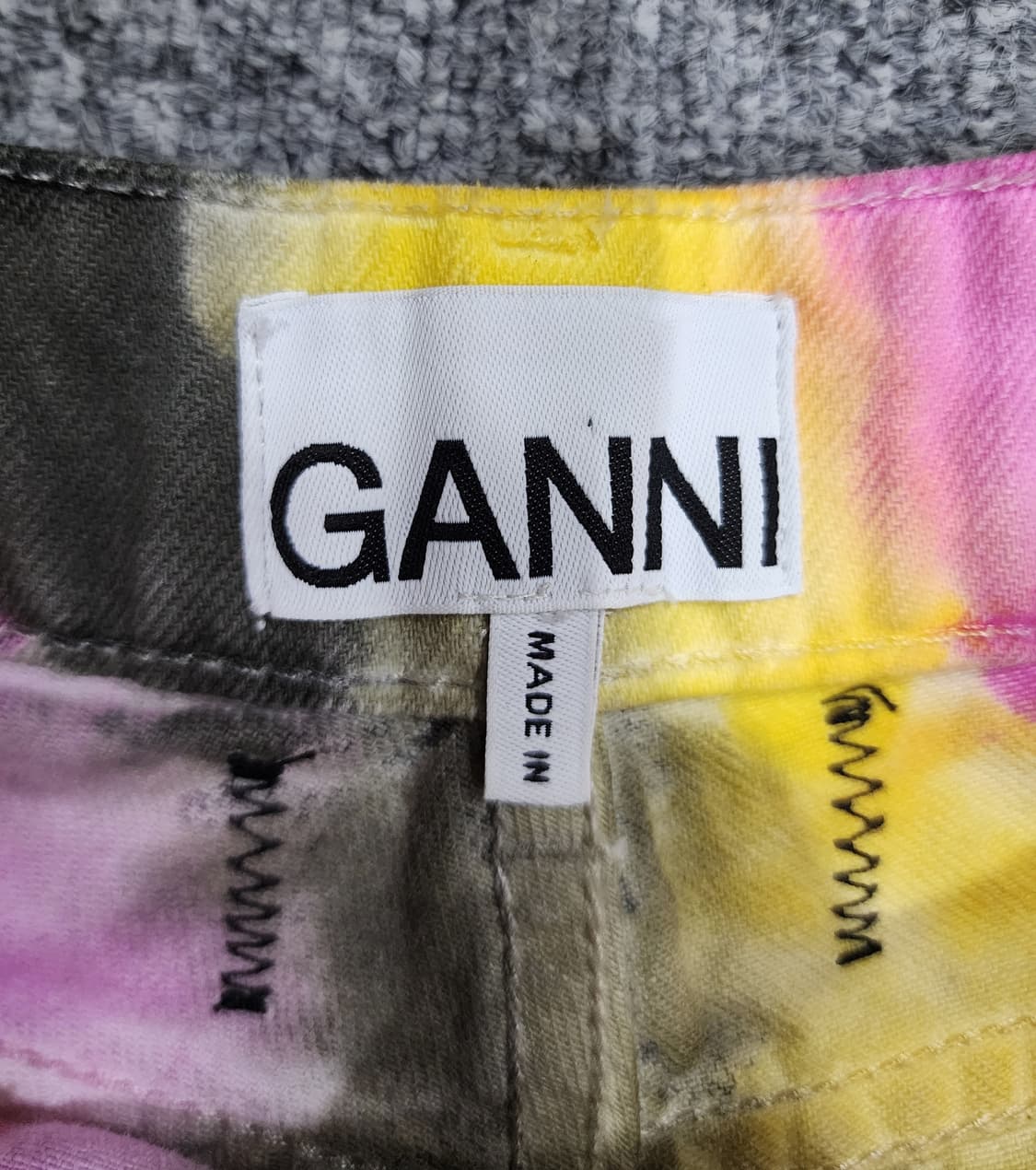 GANNI 가니 멀티 컬러 워시드 타이다이 데님 쇼츠 반바지 25 상품이미지6