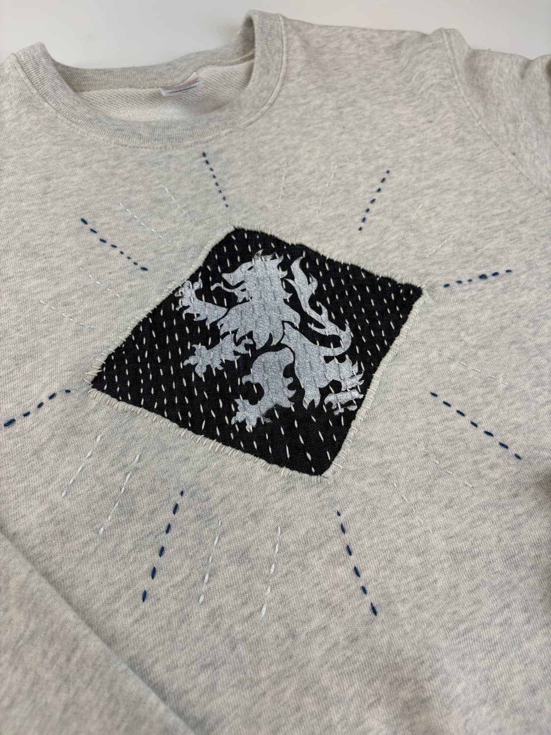 Sashiko rampant rion sweat shirt 상품이미지3