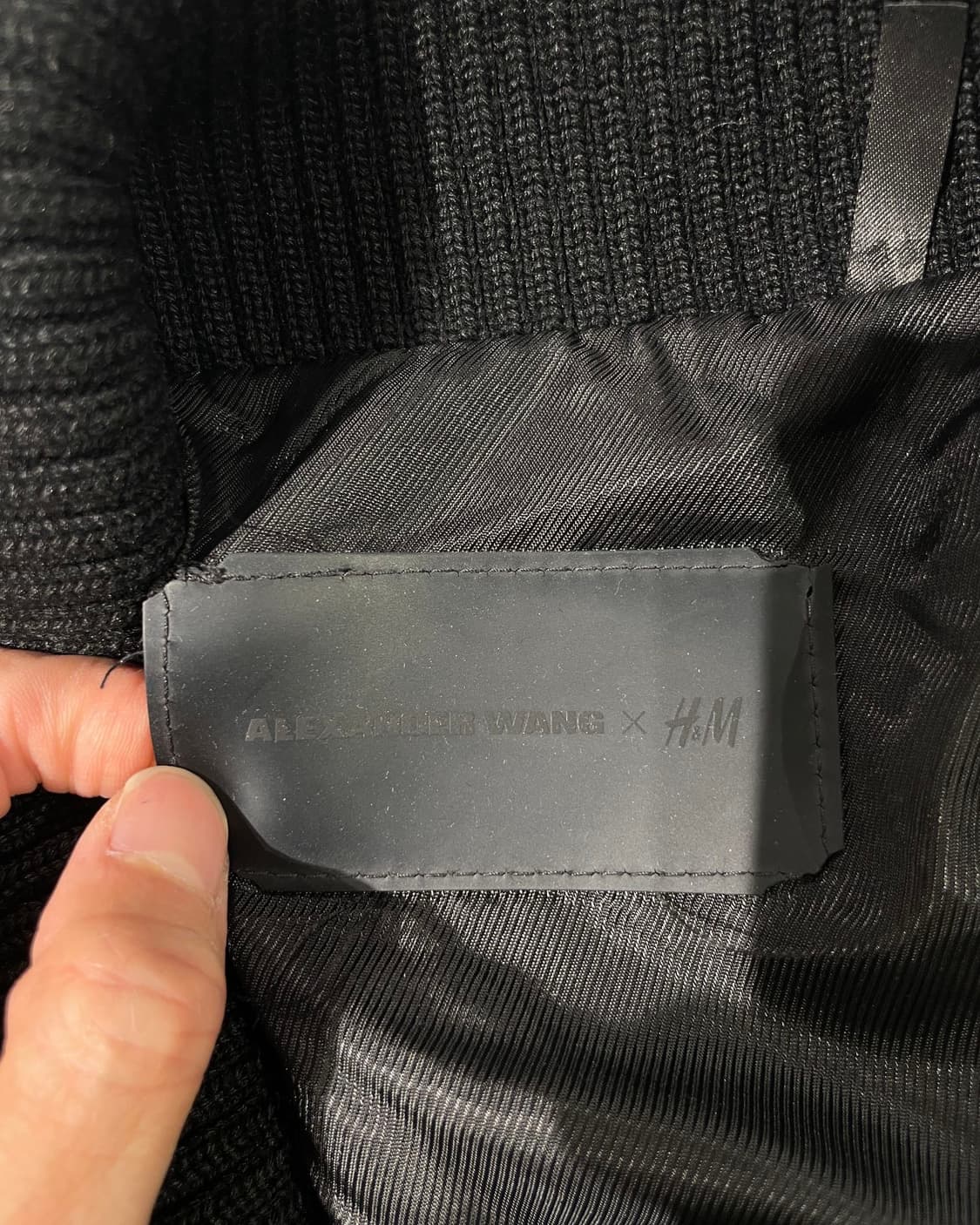 알렉산더 왕 x h&m 블랙 패디드 카우 레더 자켓 상품이미지7