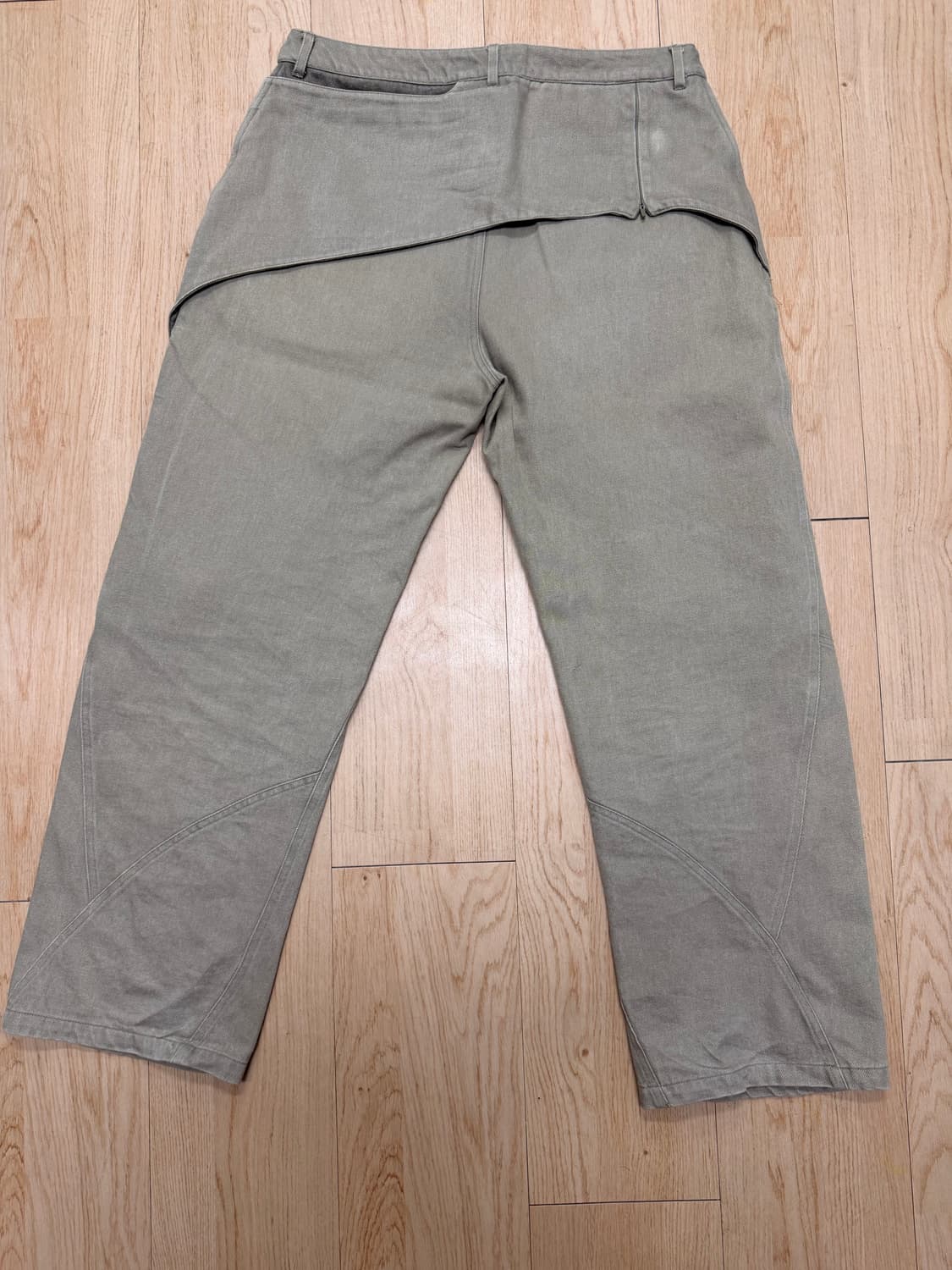 산산기어 커버링 팬츠 카키색 판매/교신 봅니다. 상품이미지3