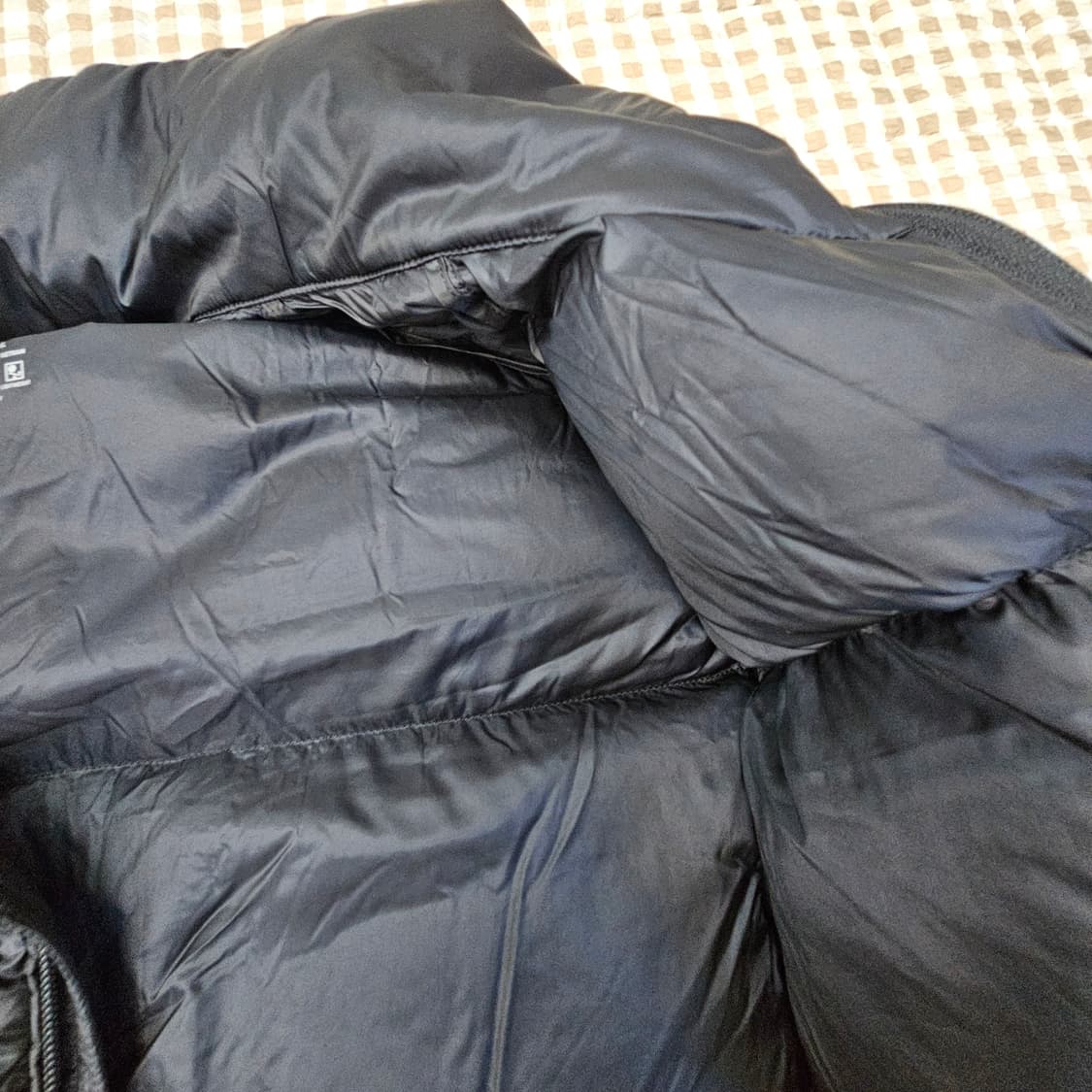 유니클로 울트라 다운 패딩 남자100 상품이미지7