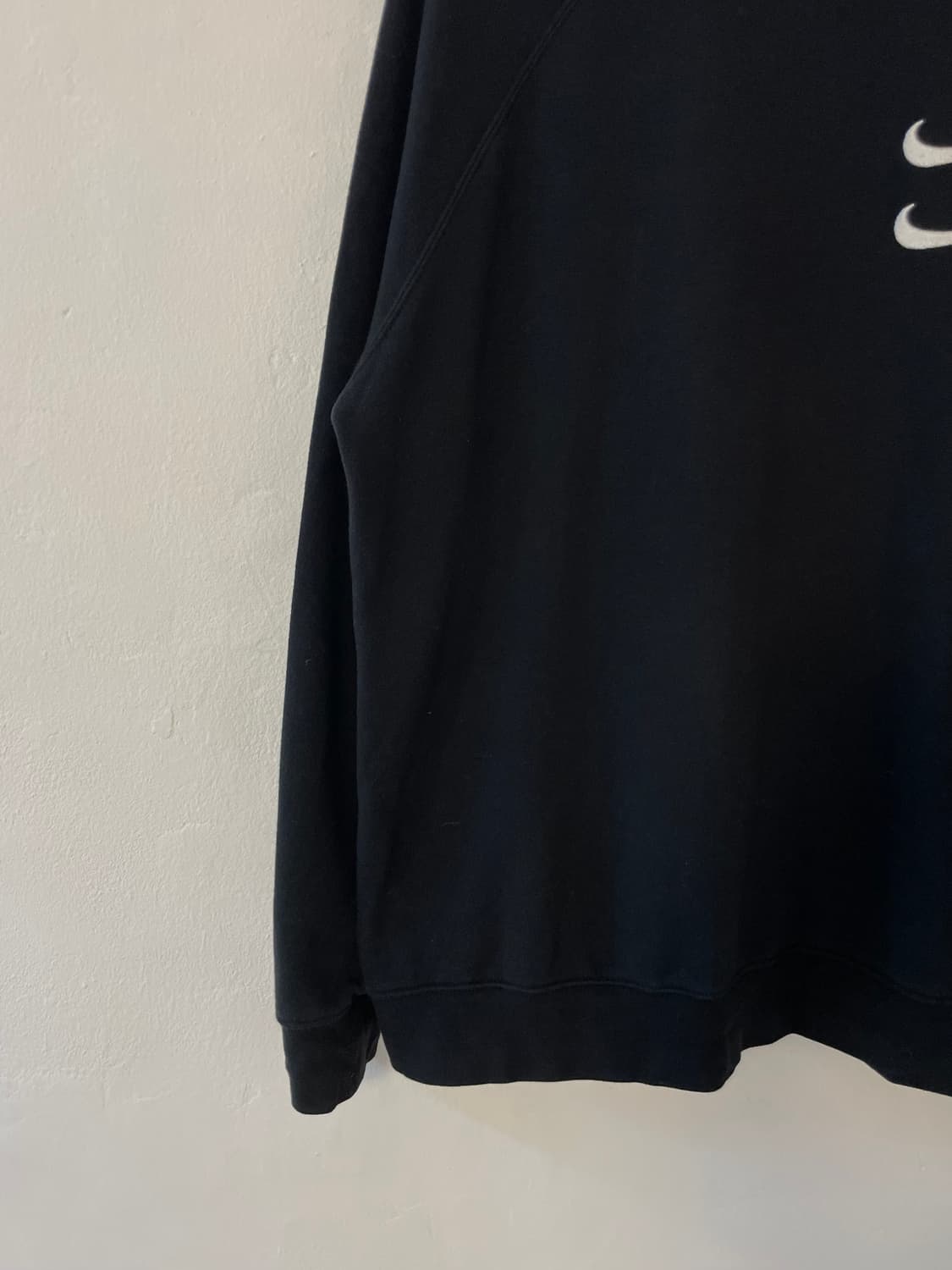 나이키 더블 스우시 맨투맨  상품이미지2