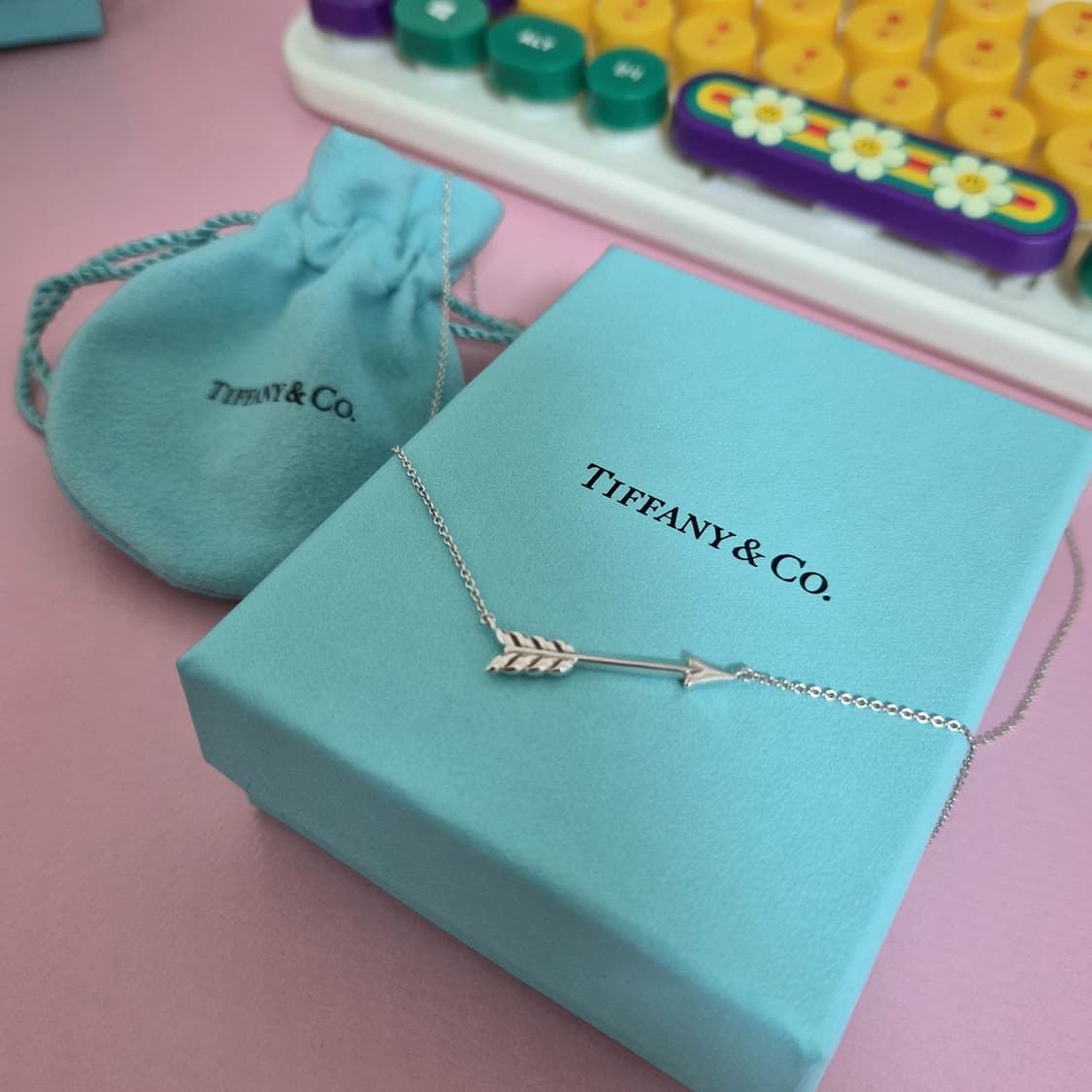 티파니앤코 정품 한정판 애로우 목걸이 상품이미지3