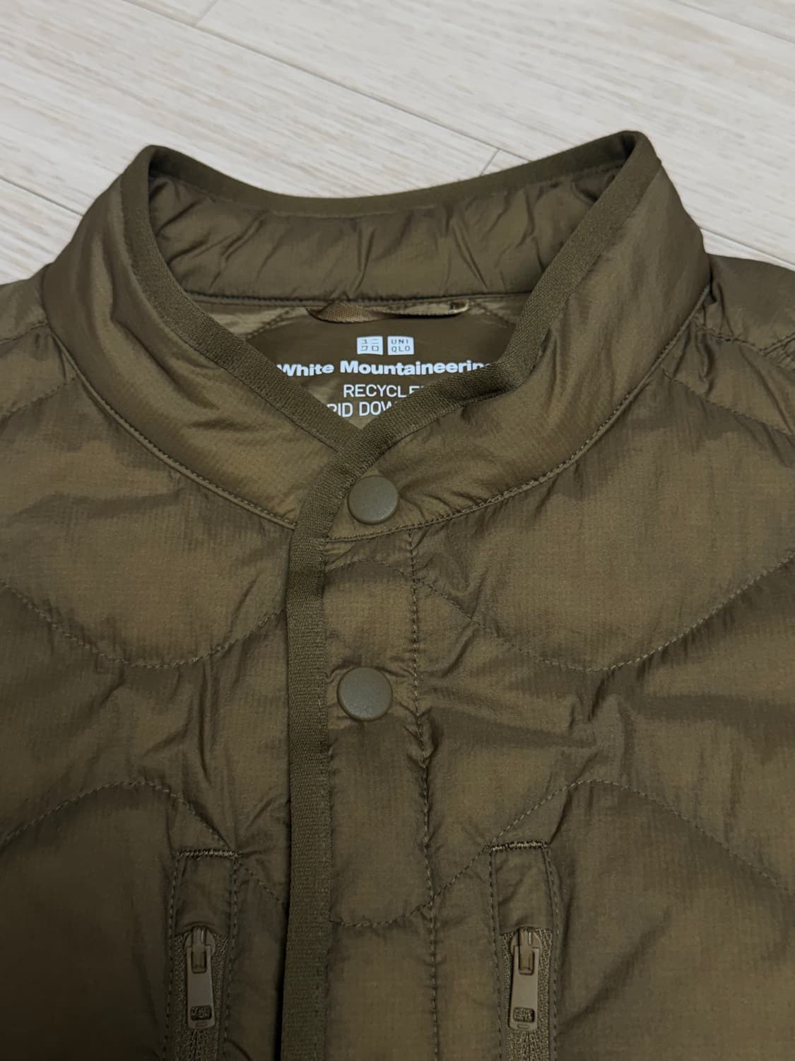 유니클로 화이트마운티어링 리사이클 다운 자켓 XL 브라운 상품이미지2