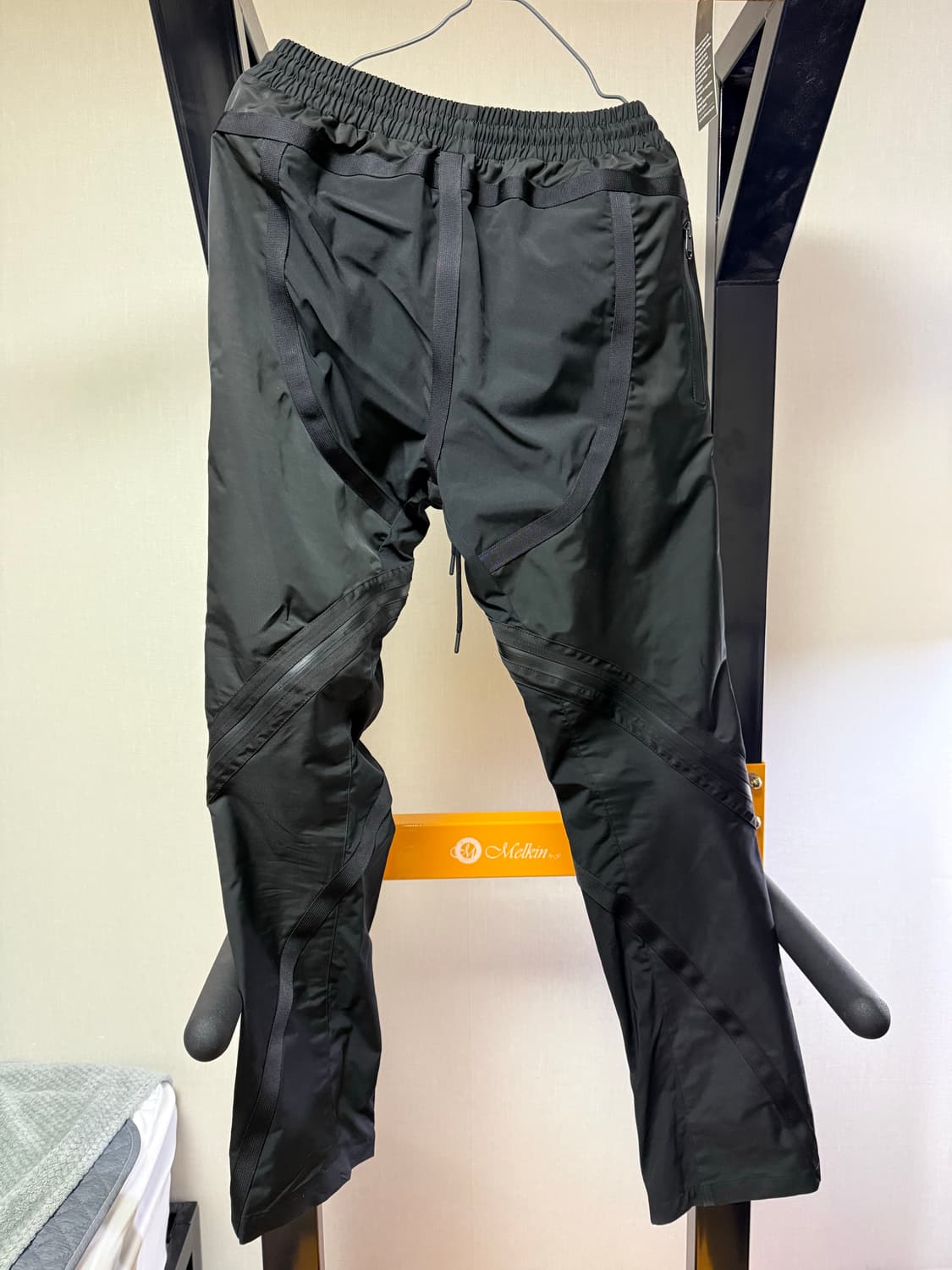 언더마이카 리전.01 트위스트 집 라인 테이핑 팬츠 블랙 3 사이즈 상품이미지4