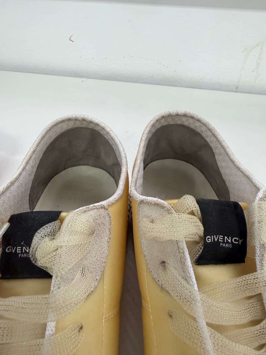 정품) 지방시 남성 캔버스 스니커즈 45 상품이미지9