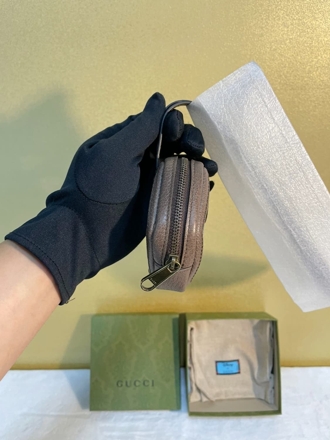 구찌 x디즈니 에디션 도날드덕 코인 파우치 상품이미지4