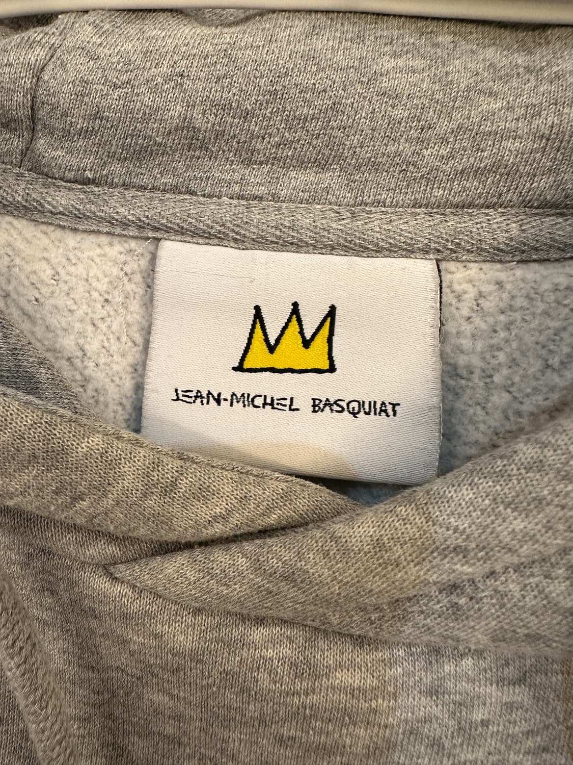 105)장미쉘바스키아 그레이 기모 후드티 뒷면 프린팅 상품이미지3