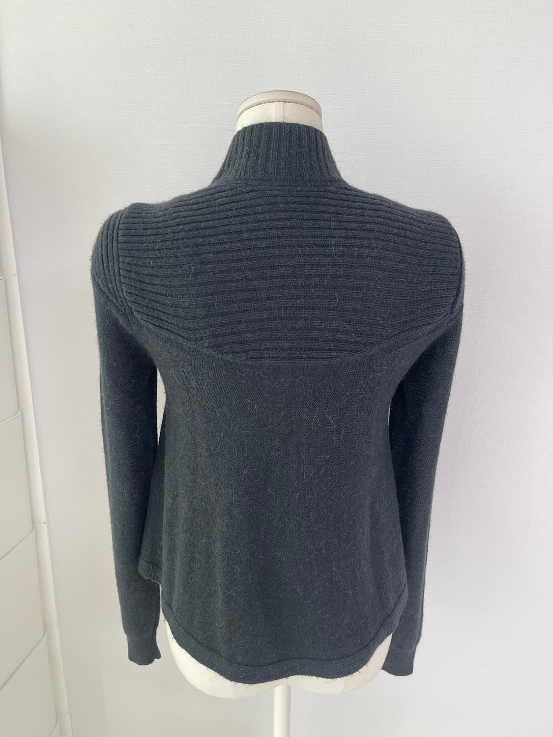 바네사부르노 알파카 혼방 가디건 44 상품이미지4