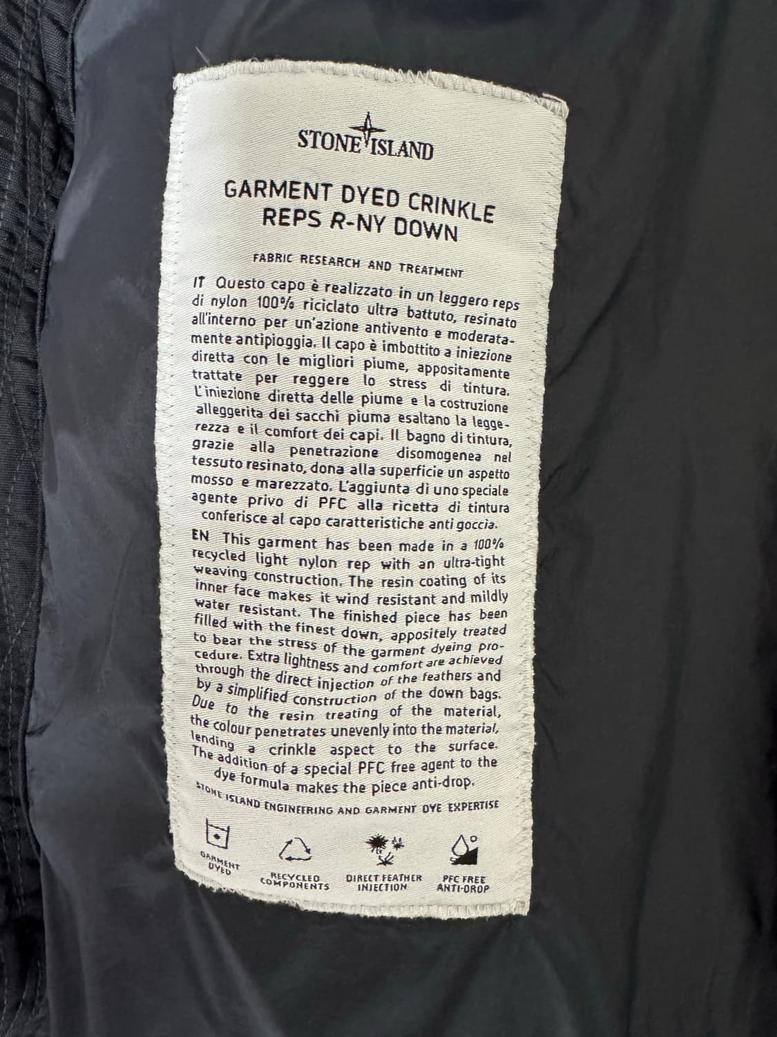 [XL]22FW 스톤아일랜드 크링클랩스 다운 블랙 패딩 상품이미지4