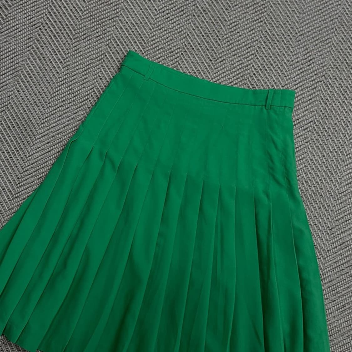 BCBGMAXAZRIA 플리츠 스커트 v4498 상품이미지3