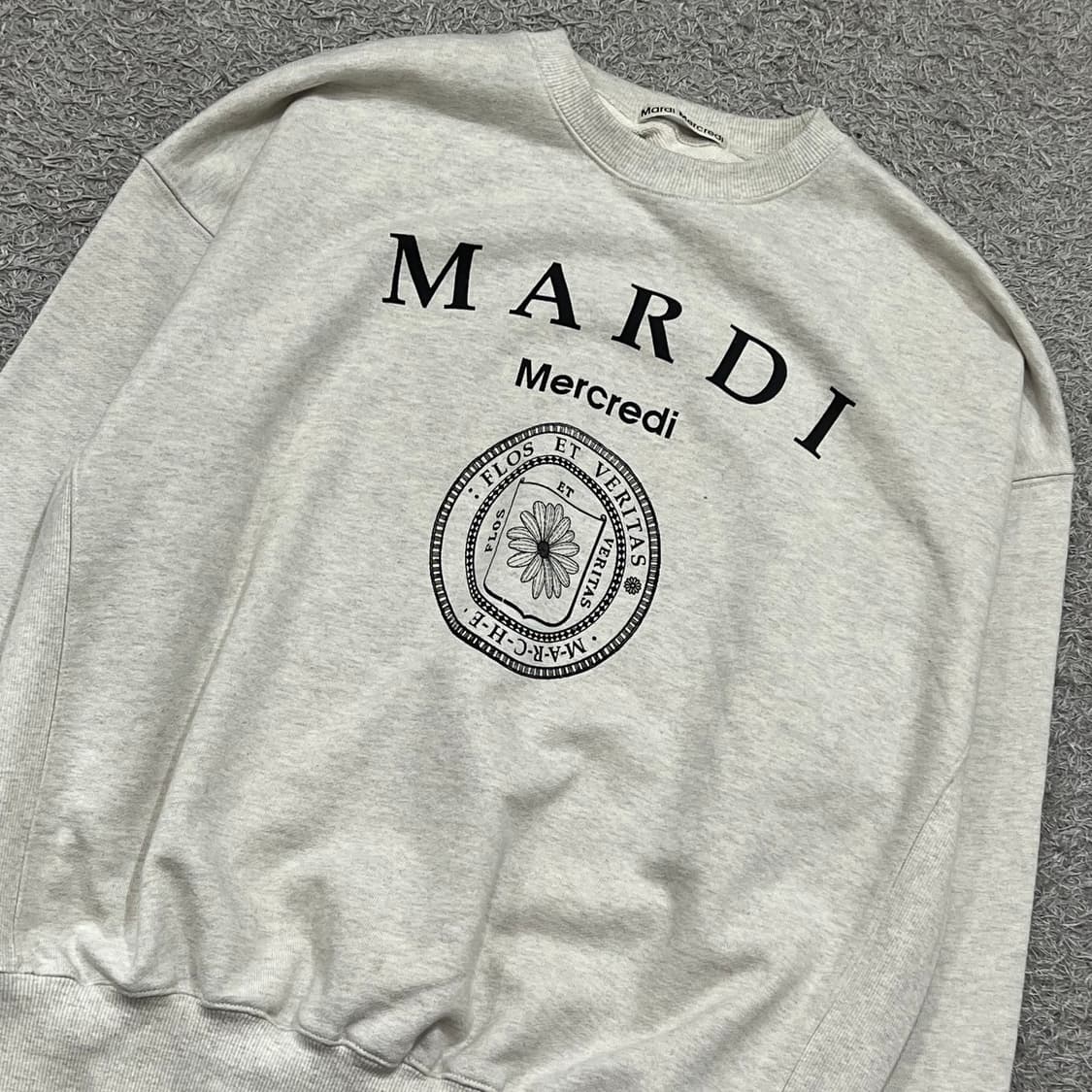 [95] 마르디메크르디 맨투맨 상품이미지1