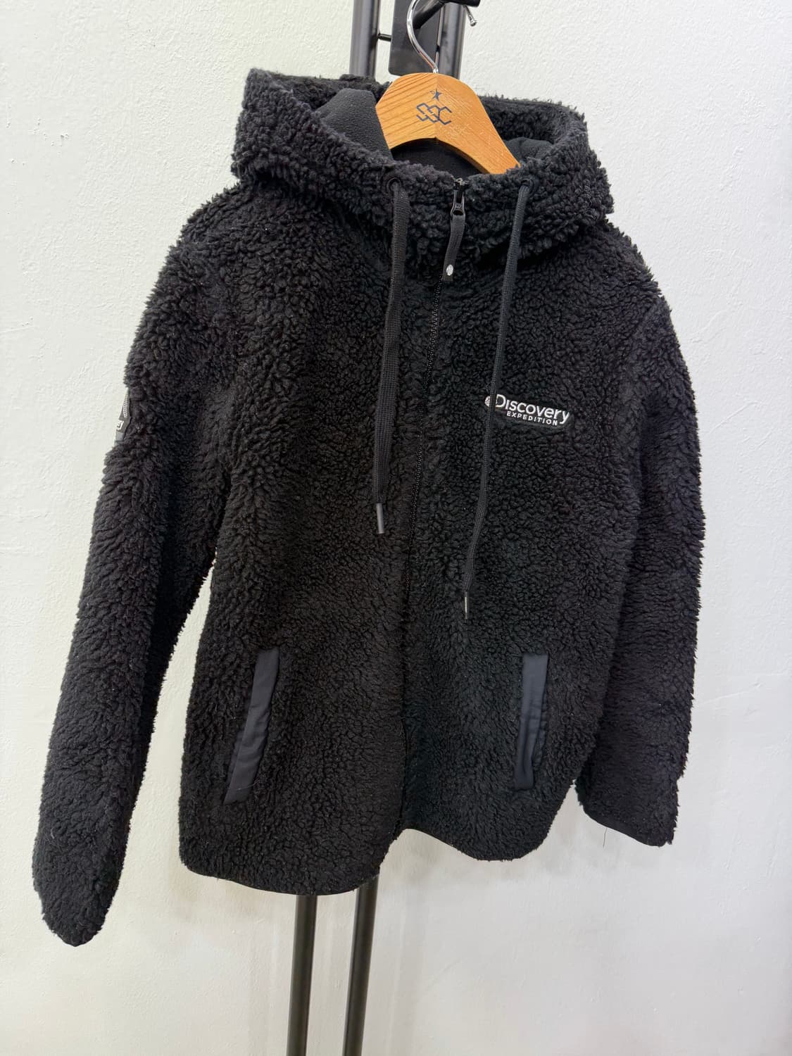 정품) 디스커버리 검정색 뽀글이 후리스 집업 90 상품이미지2