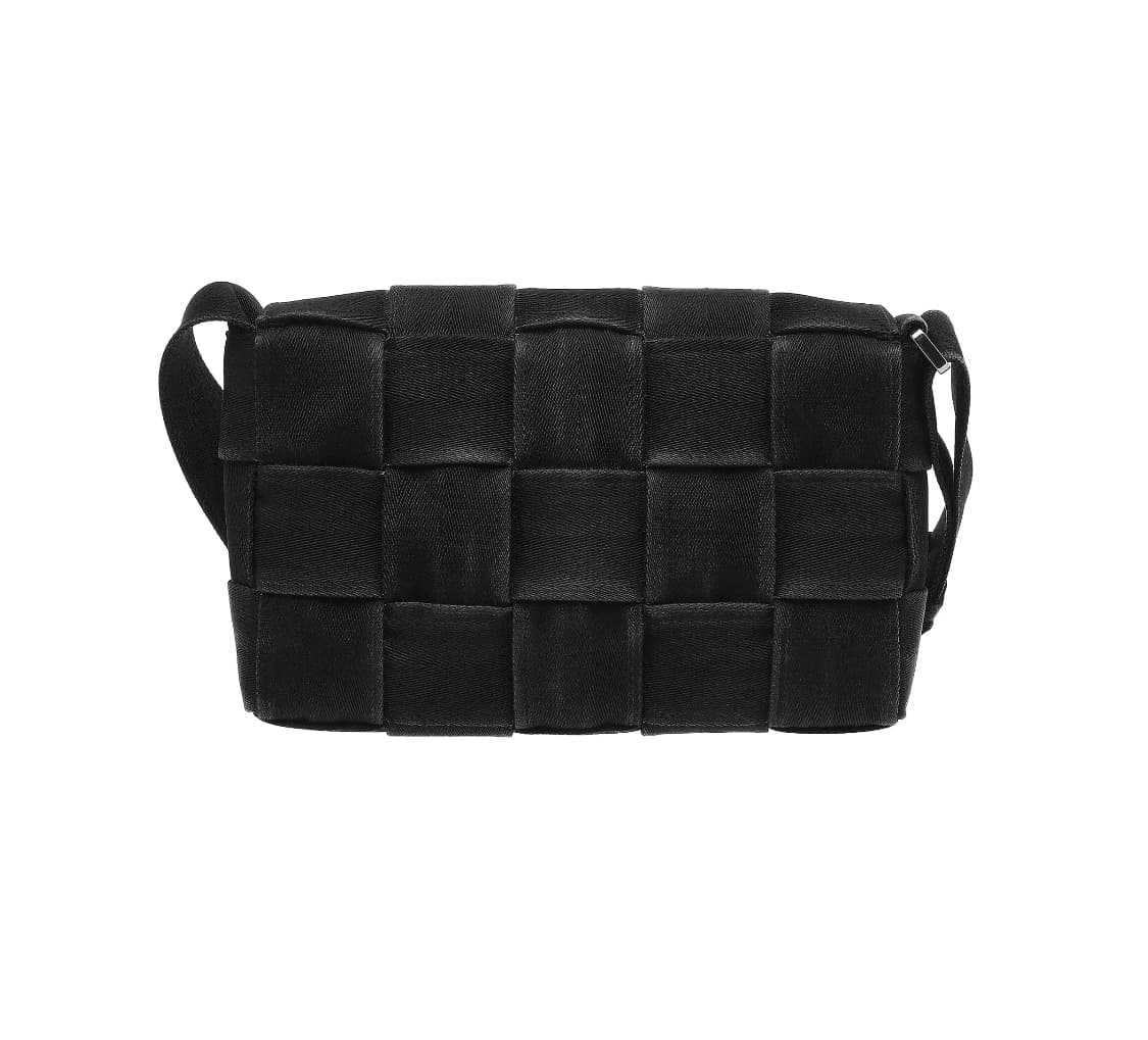 [A급] 보테가베네타 캔버스 카세트백 판매합니다!!! 상품이미지2