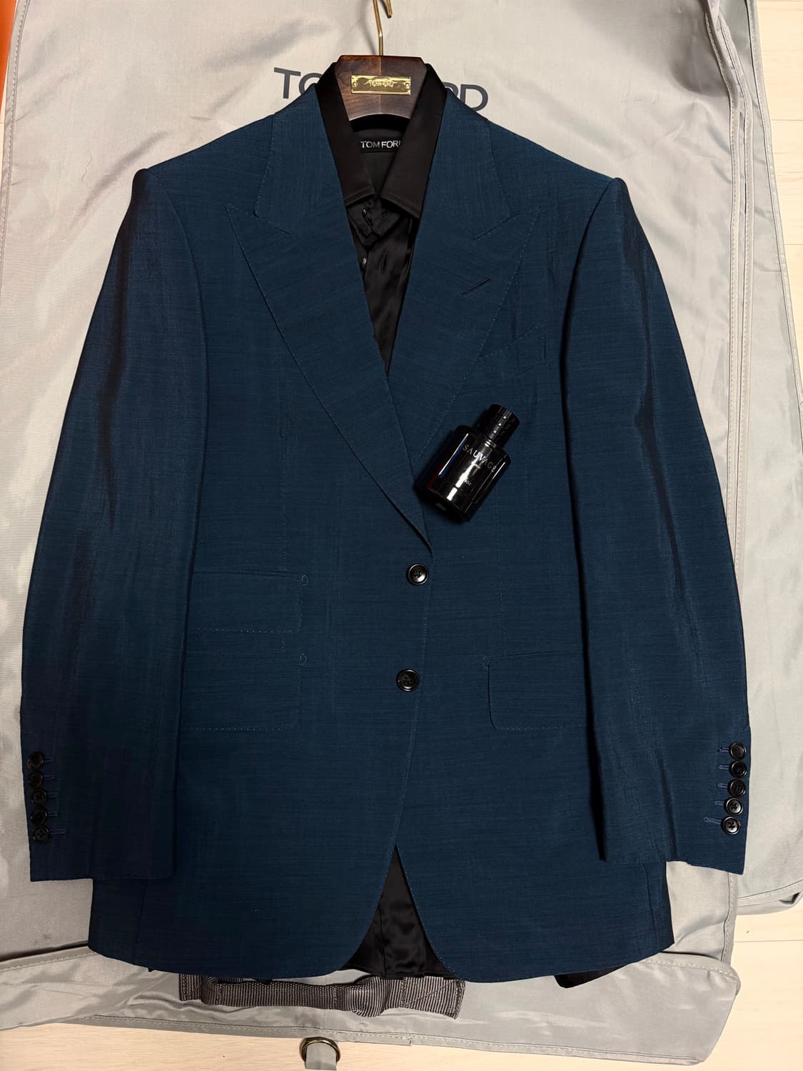 (명작,강추👍)톰포드 터콰이즈 블루 모헤어 실크 수트 상품이미지2