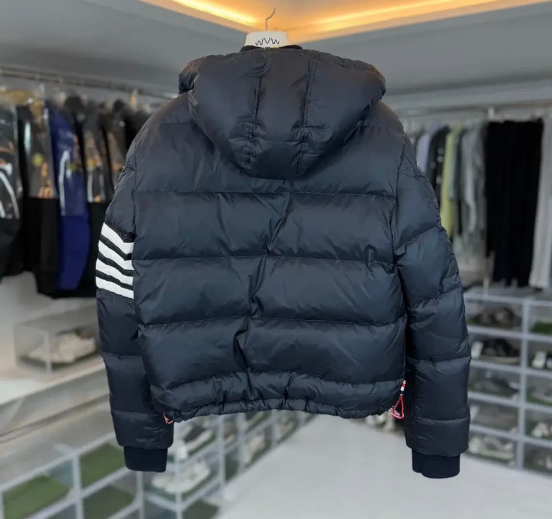 [정품] 톰브라운 사선 다운 패딩 자켓 하이엔드 패딩 자켓 2 상품이미지2
