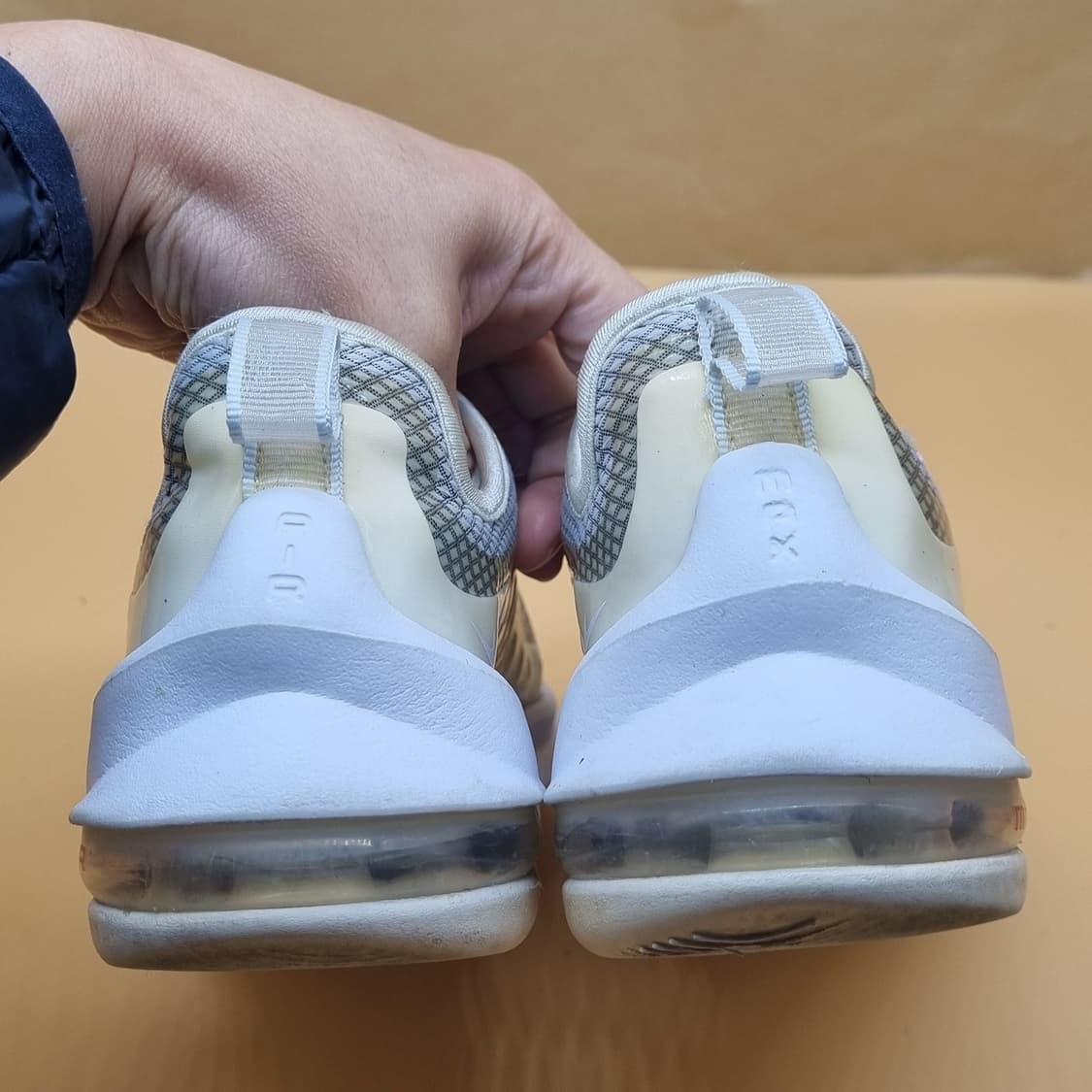 나이키 에어맥스 엑시스 여성운동화230. 상품이미지4