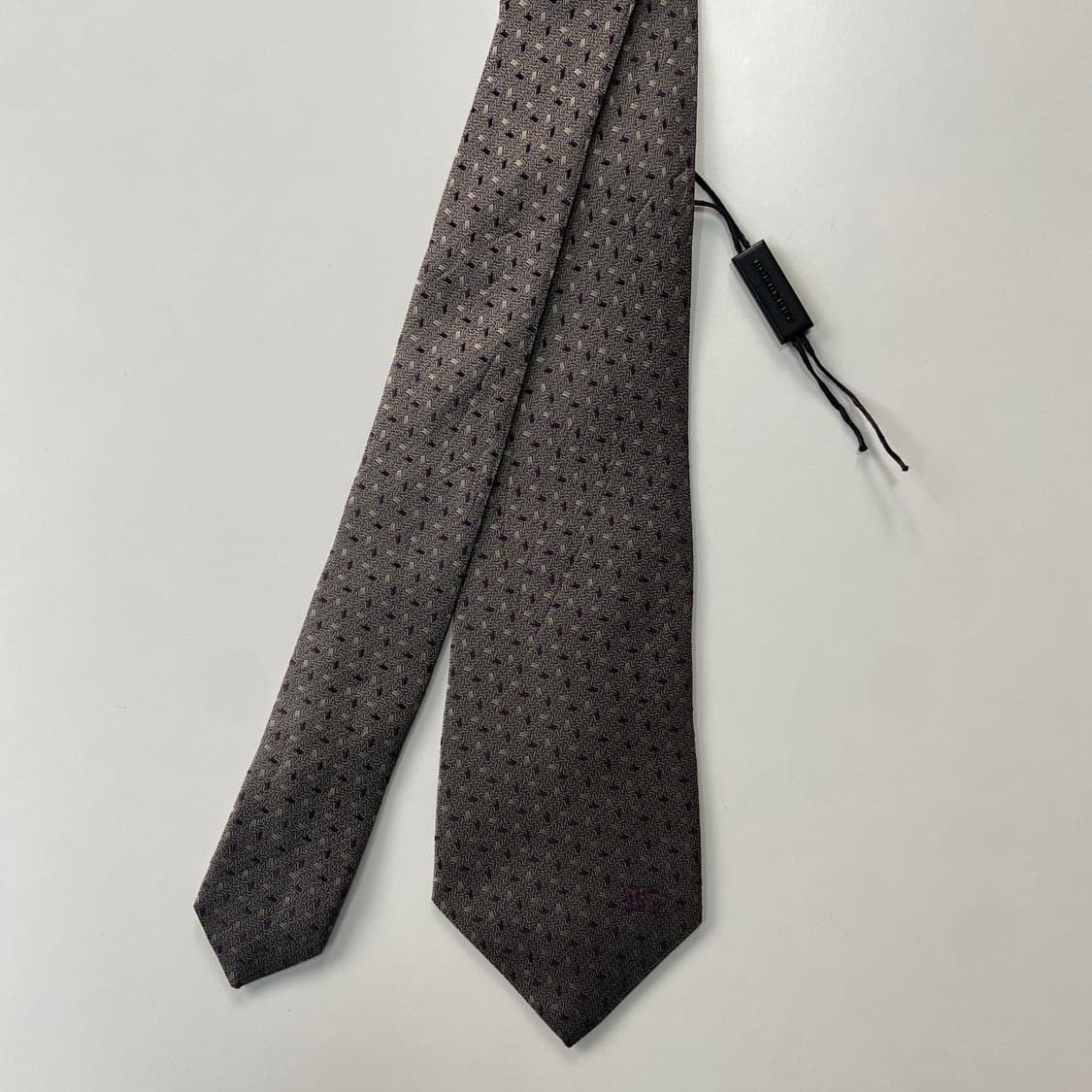  버버리 심플로고 명품 정품 넥타이 (Burberrys)8.2cm 상품이미지1