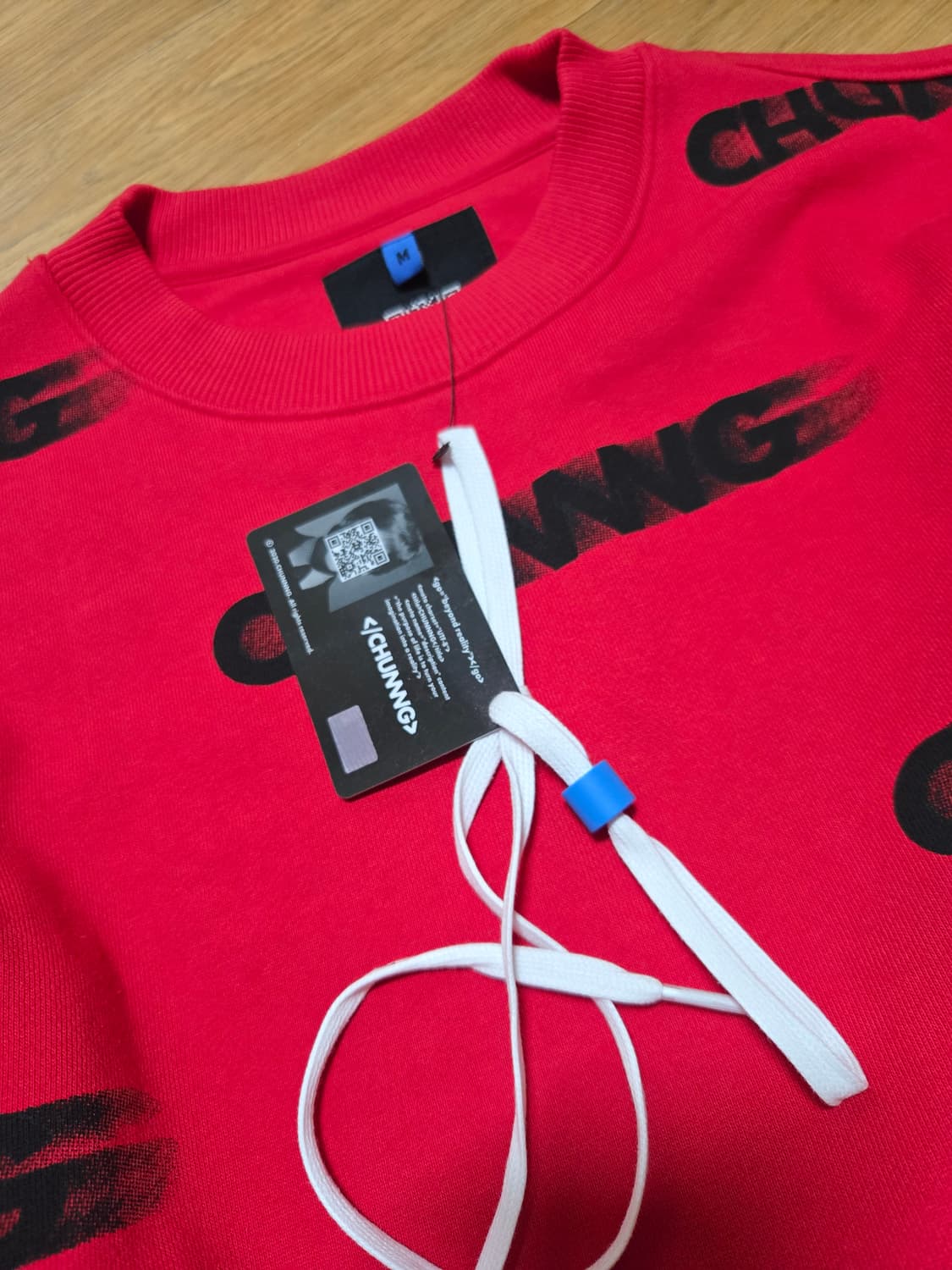 CHUNNNG 로고 그래픽 프린트 맨투맨(택달린새상품) 상품이미지5